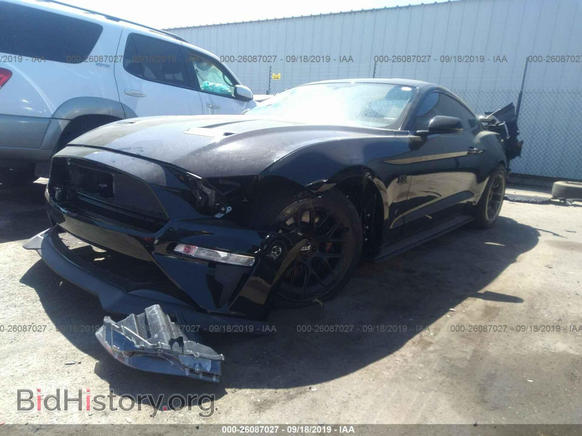 2019 FORD MUSTANG - VIN: 1FA6P8CF5K5169219 - Фото 2