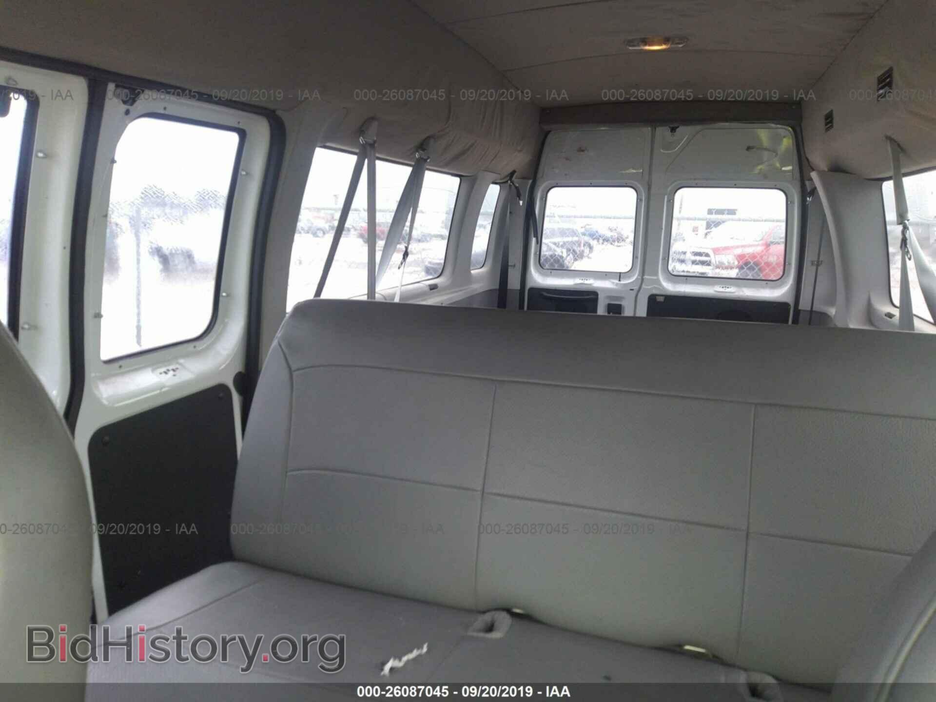 2006 FORD ECONOLINE - VIN: 1FBSS31L96DA25501 - Фото 8