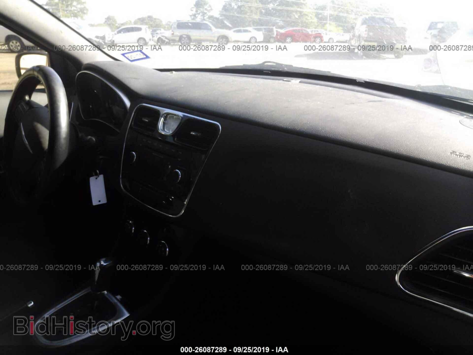 2012 CHRYSLER 200 - VIN: 1C3CCBAB7CN236009 - Фото 5