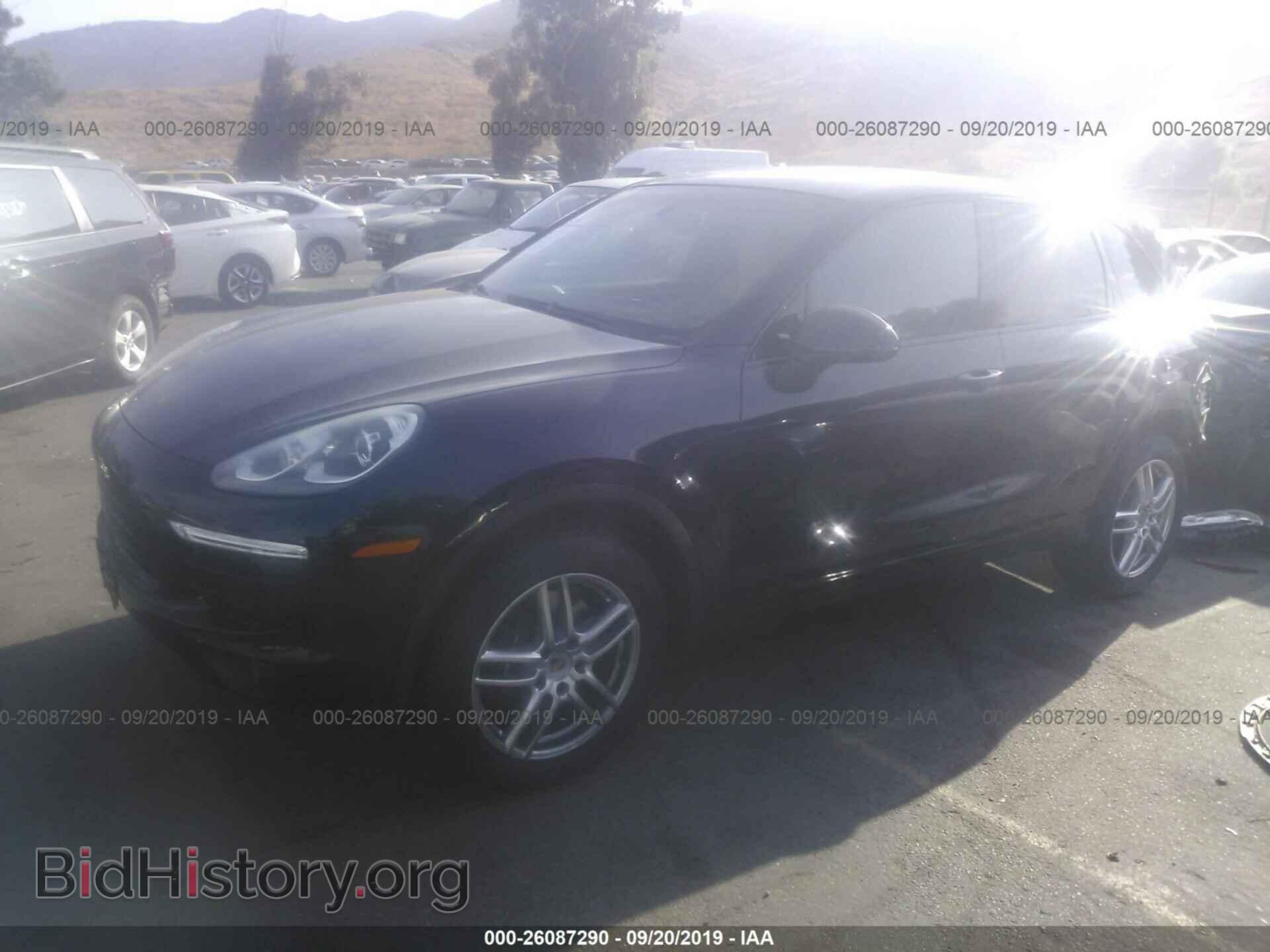2016 PORSCHE CAYENNE - VIN: WP1AA2A23GKA12427 - Фото 2
