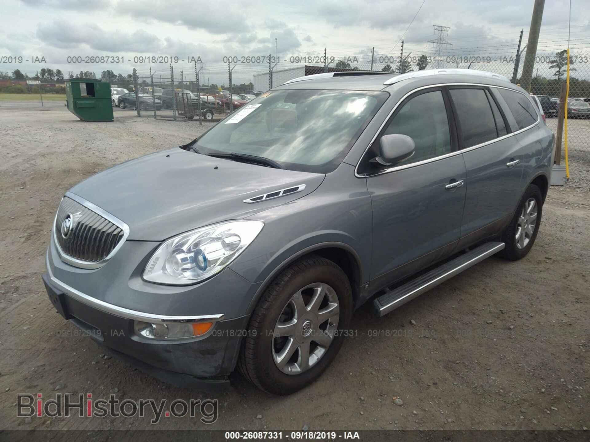 2008 BUICK ENCLAVE - VIN: 5GAEV23708J209600 - Фото 2