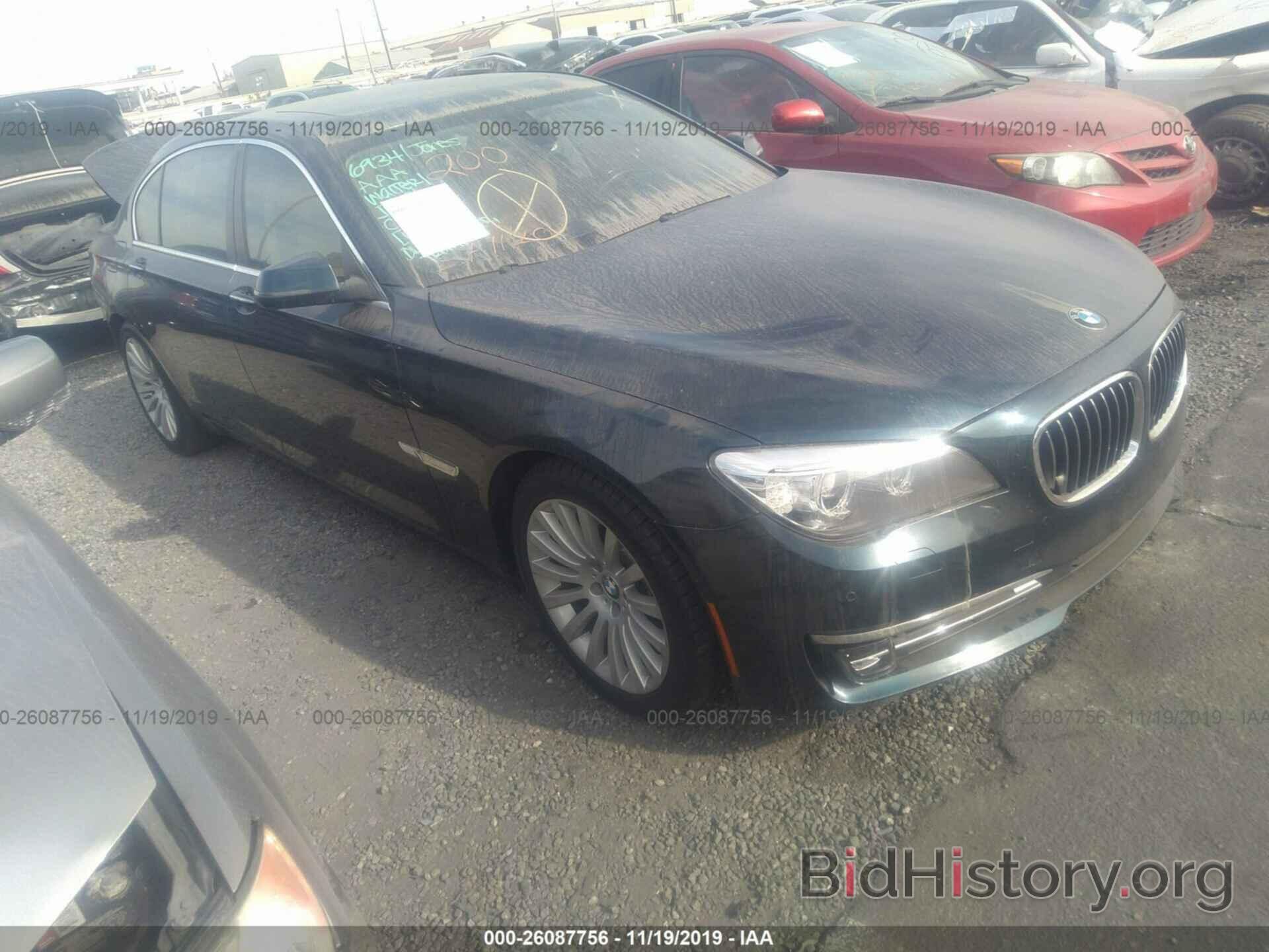 Photo WBAYE8C58DD131778 - BMW 750 2013