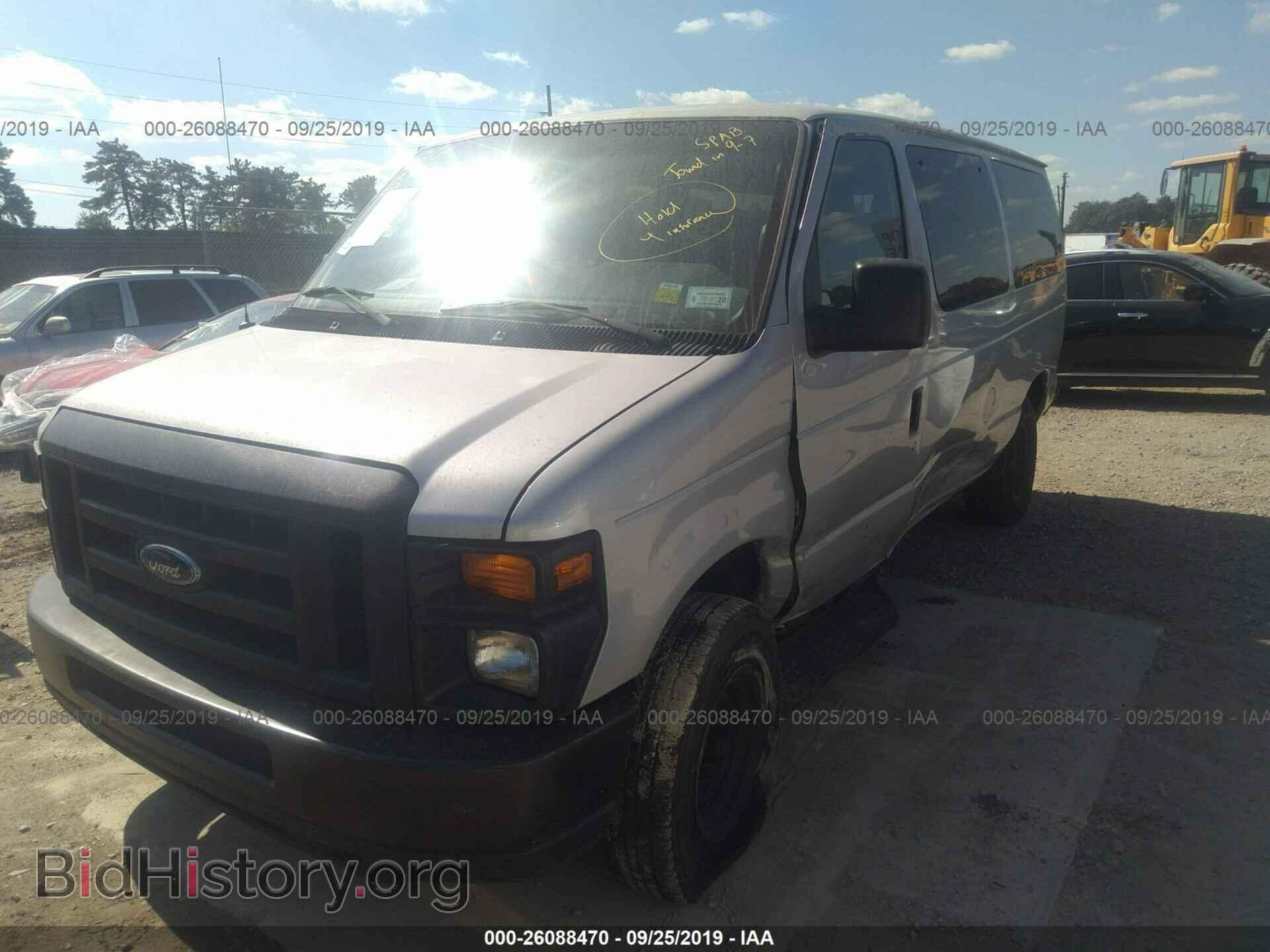 2009 FORD ECONOLINE - VIN: 1FBNE31L09DA02407 - Фото 2
