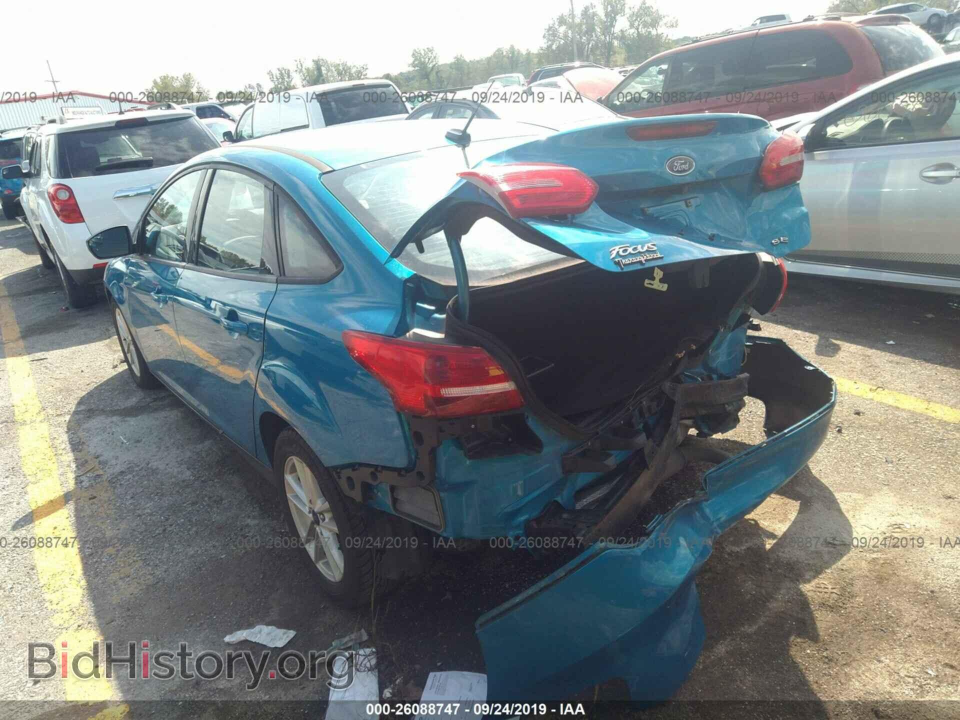 2017 FORD FOCUS - VIN: 1FADP3F24HL210690 - Фото 3