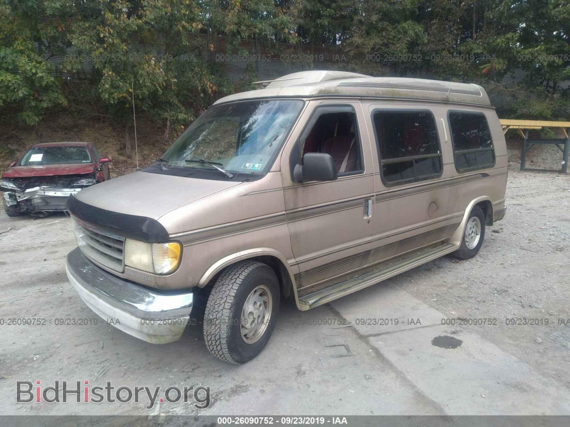 1993 FORD ECONOLINE - VIN: 1FDEE14N7PHB08609 - Photo 2