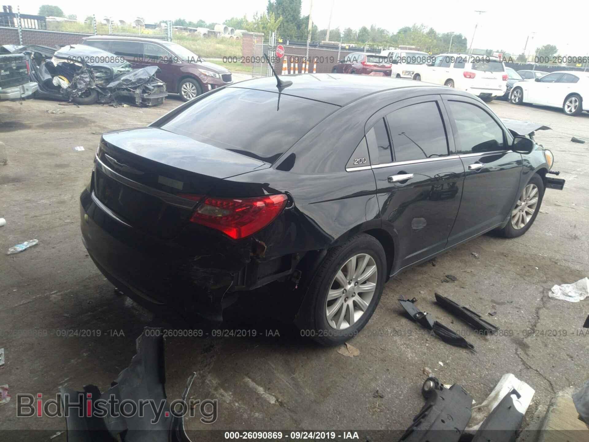 2013 CHRYSLER 200 - VIN: 1C3CCBCG5DN727513 - Photo 4