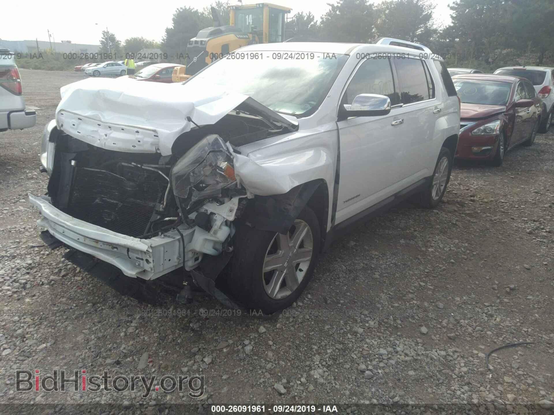 2011 GMC TERRAIN - VIN: 2CTFLWE5XB6418167 - Photo 2