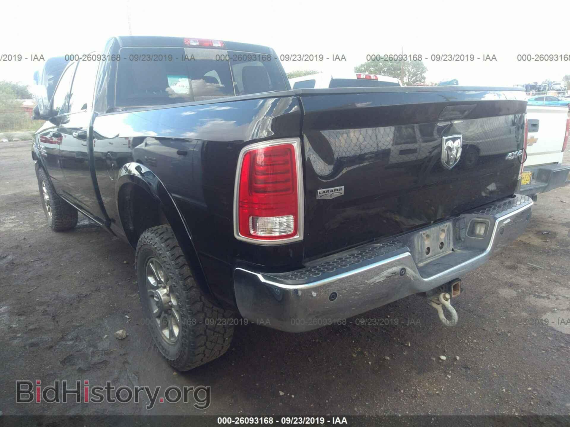 2015 RAM 2500 - VIN: 3C6UR5FL9FG521428 - Фото 3