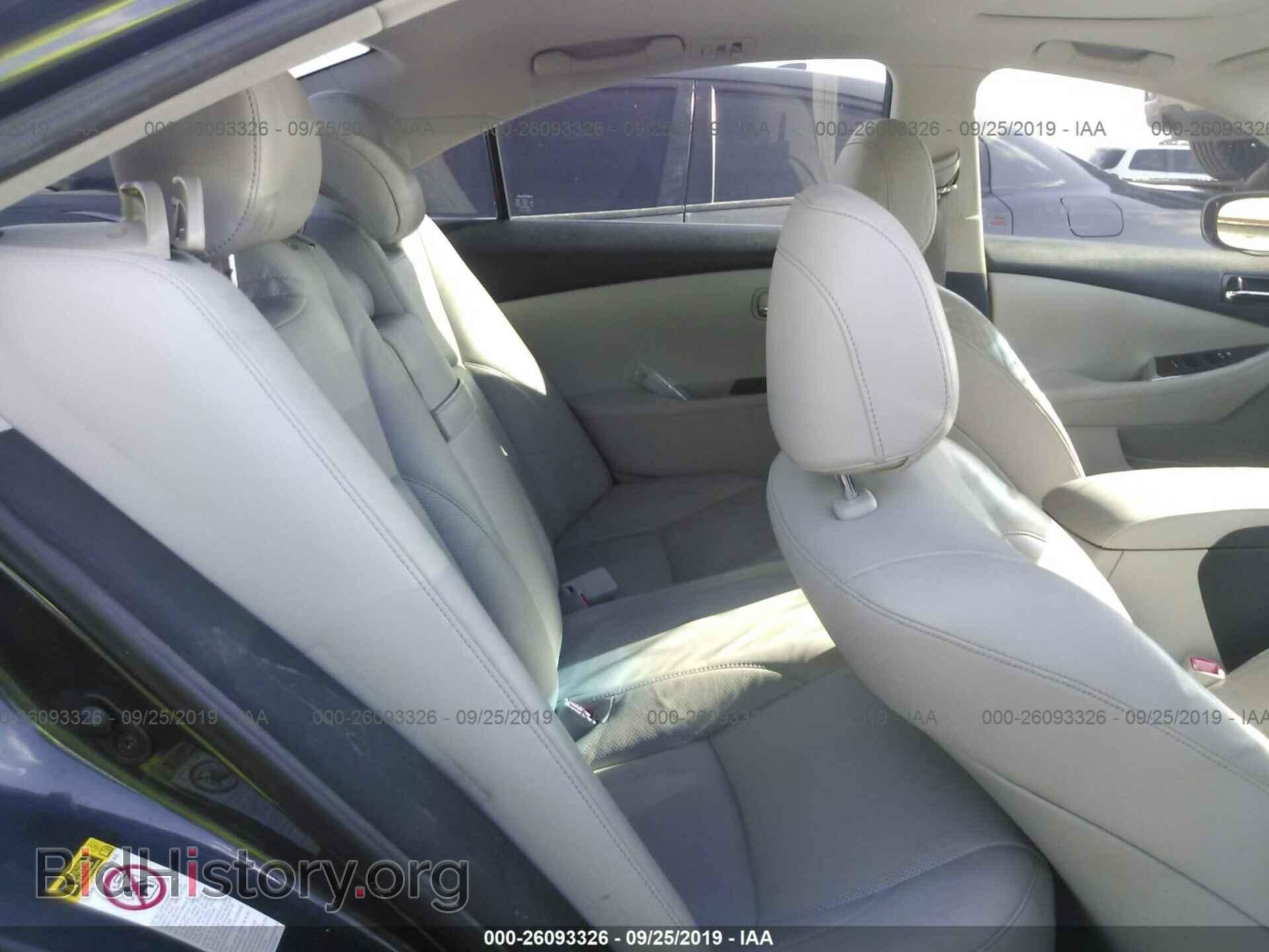 2011 LEXUS ES - VIN: JTHBK1EG3B2422235 - Фото 8