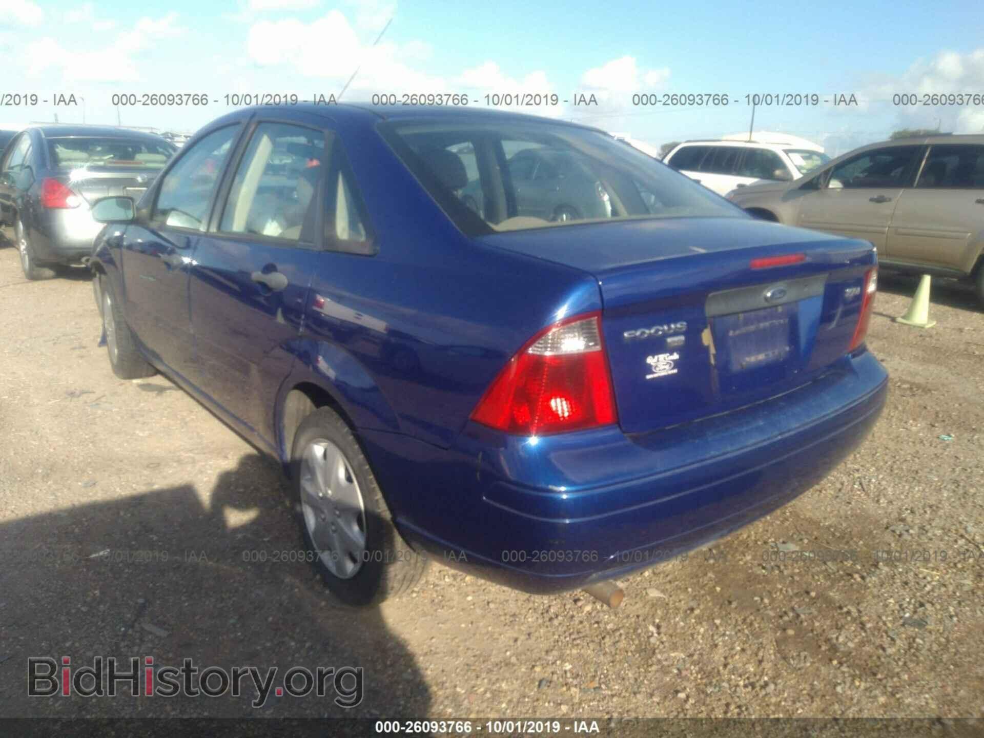2006 FORD FOCUS - VIN: 1FAFP34N86W213979 - Фото 3