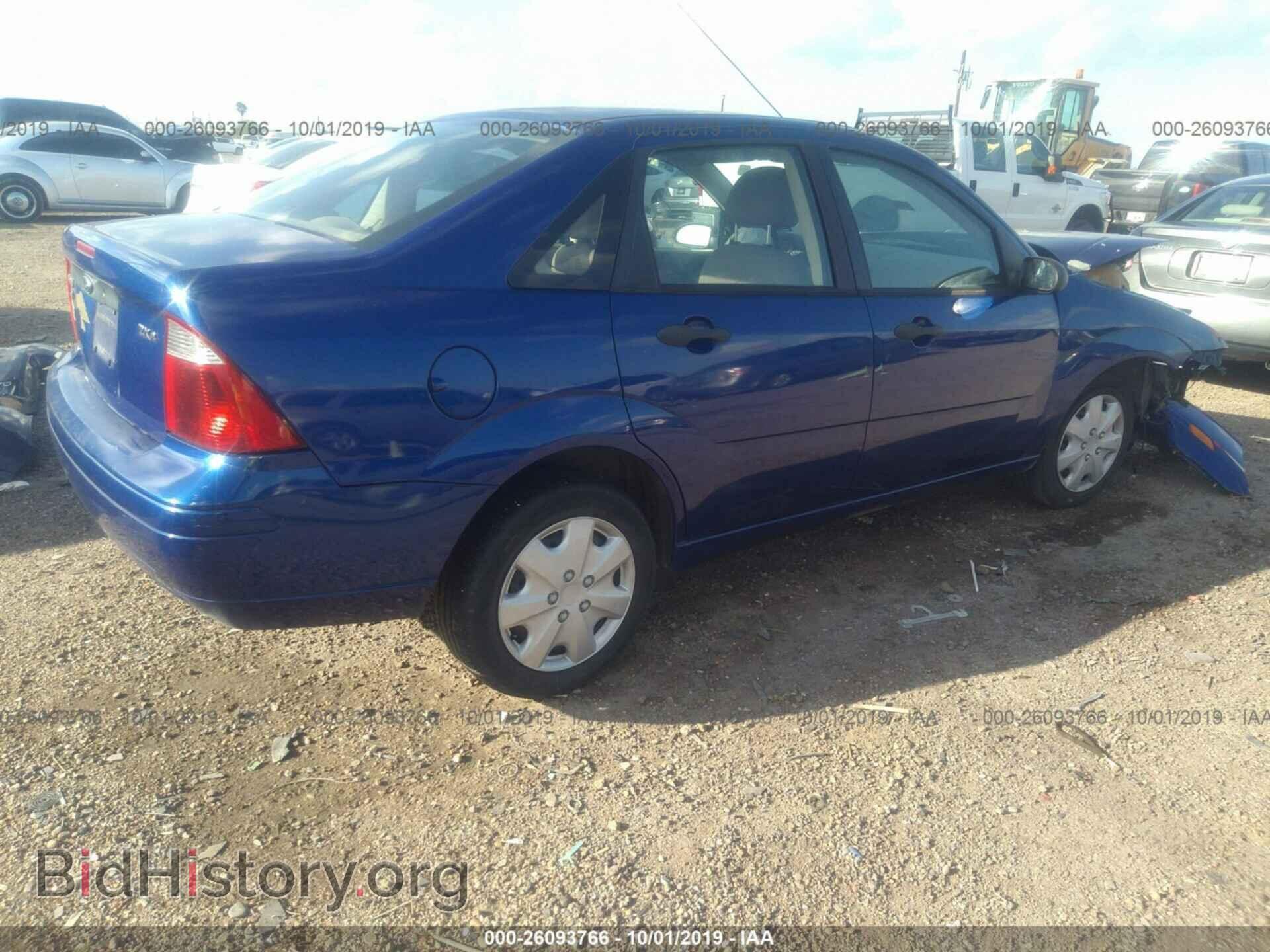 2006 FORD FOCUS - VIN: 1FAFP34N86W213979 - Фото 4