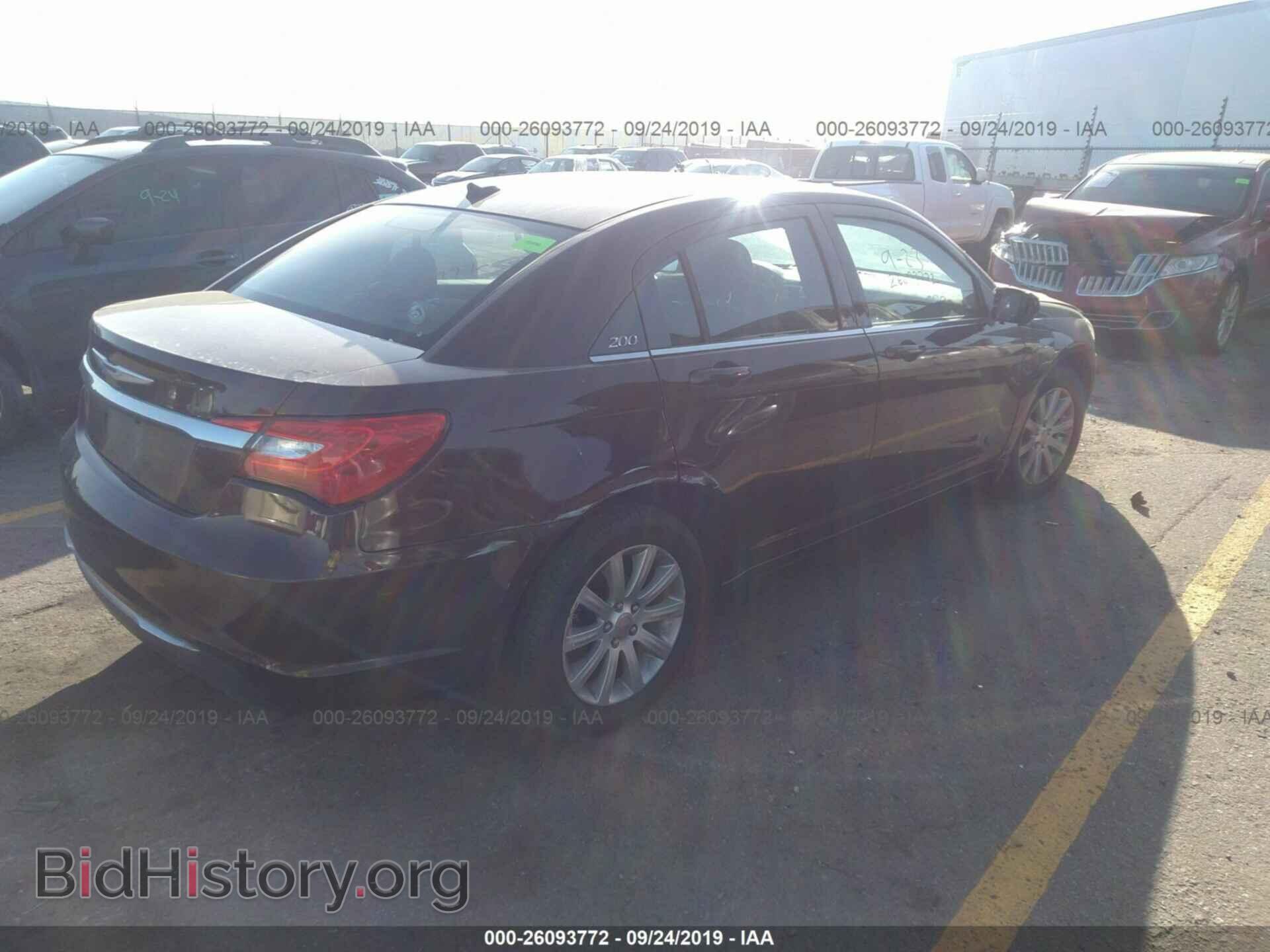 2013 CHRYSLER 200 - VIN: 1C3CCBBB8DN763265 - Фото 4