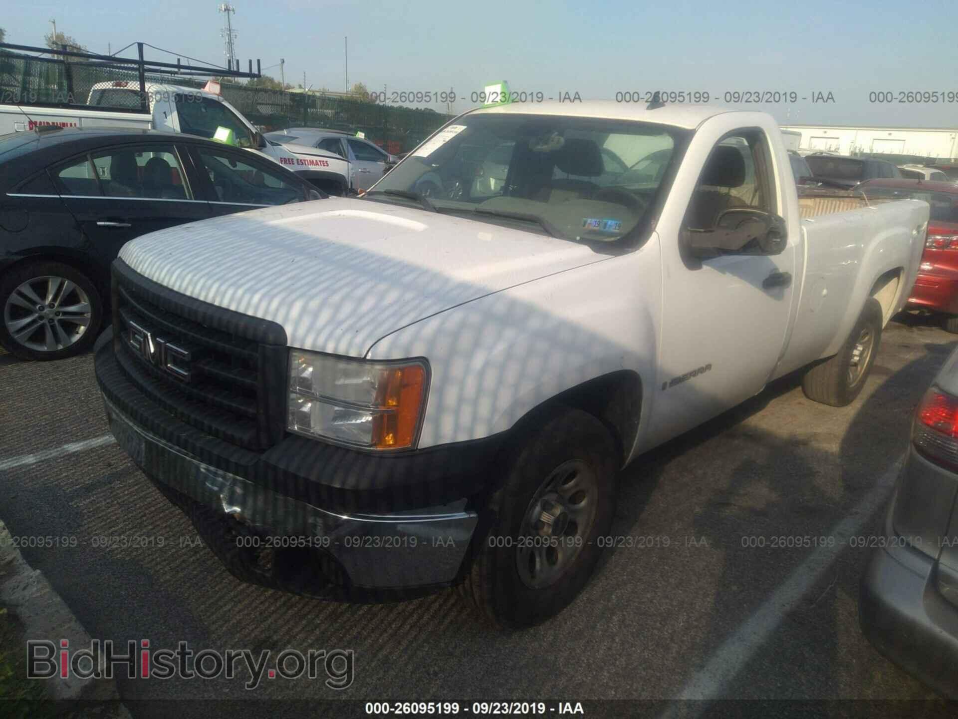 2007 GMC NEW SIERRA - VIN: 1GTEK14C07E584746 - Фото 2
