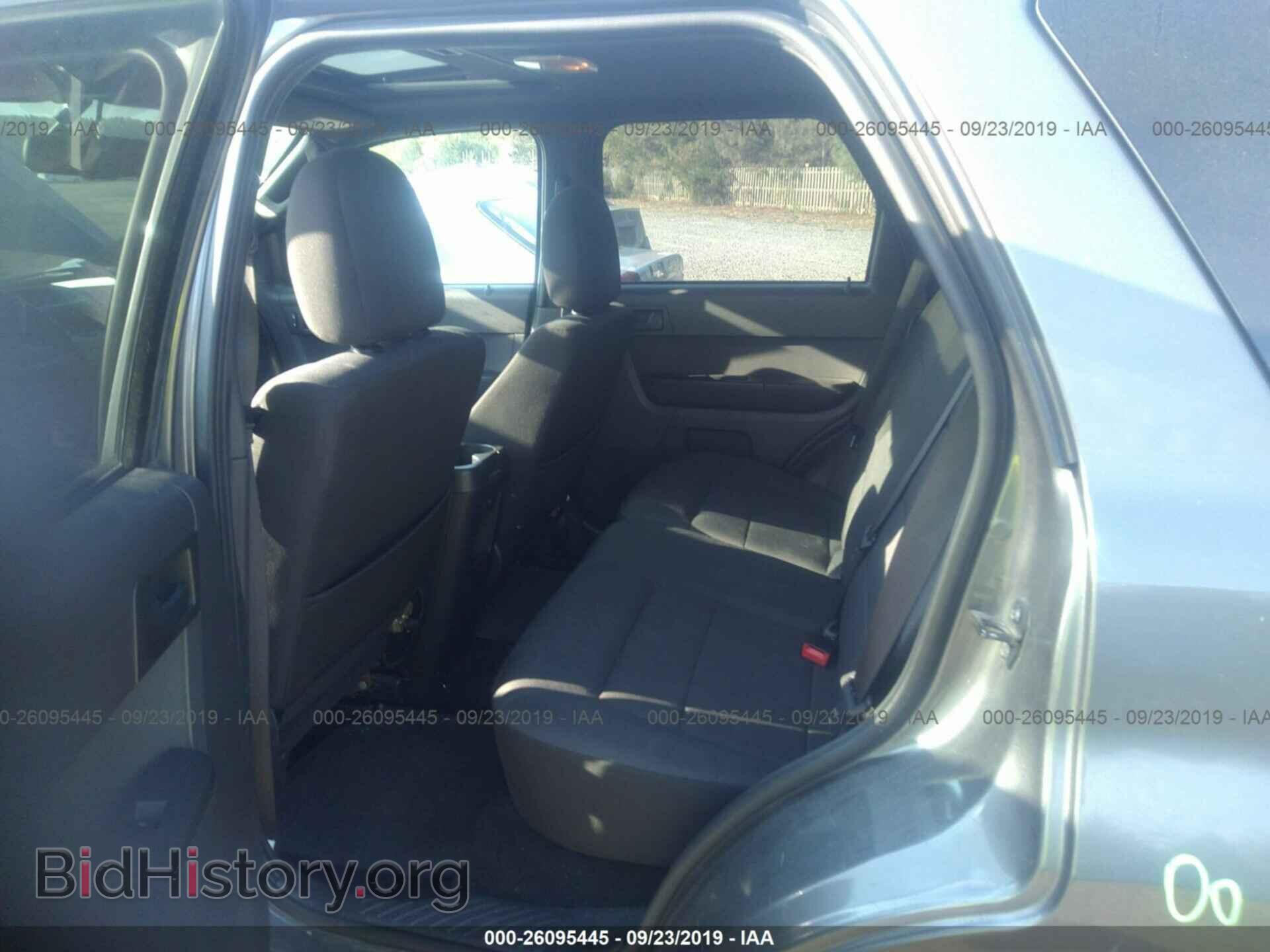 2011 FORD ESCAPE - VIN: 1FMCU0DG3BKC58895 - Фото 8