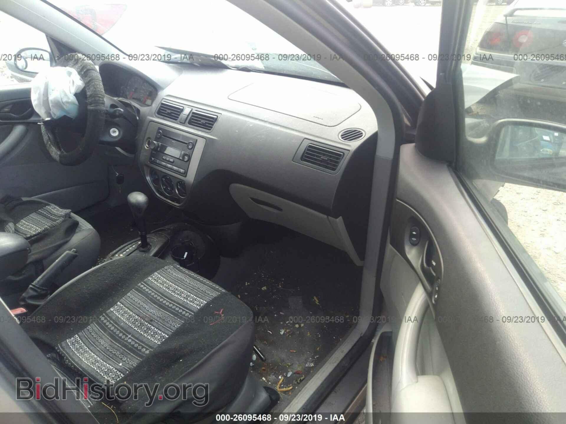 2006 FORD FOCUS - VIN: 1FAHP34N06W123766 - Фото 5