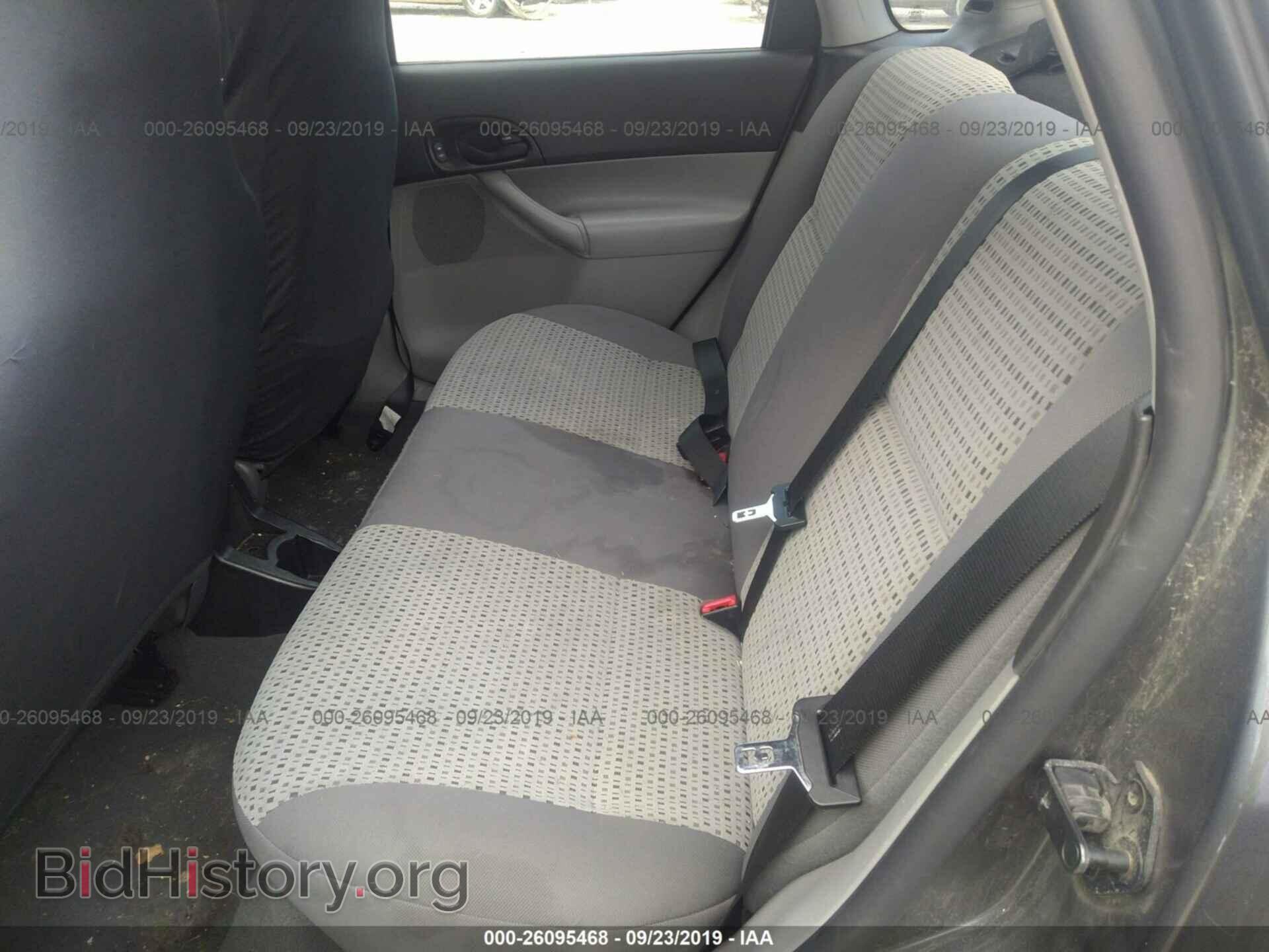 2006 FORD FOCUS - VIN: 1FAHP34N06W123766 - Фото 8
