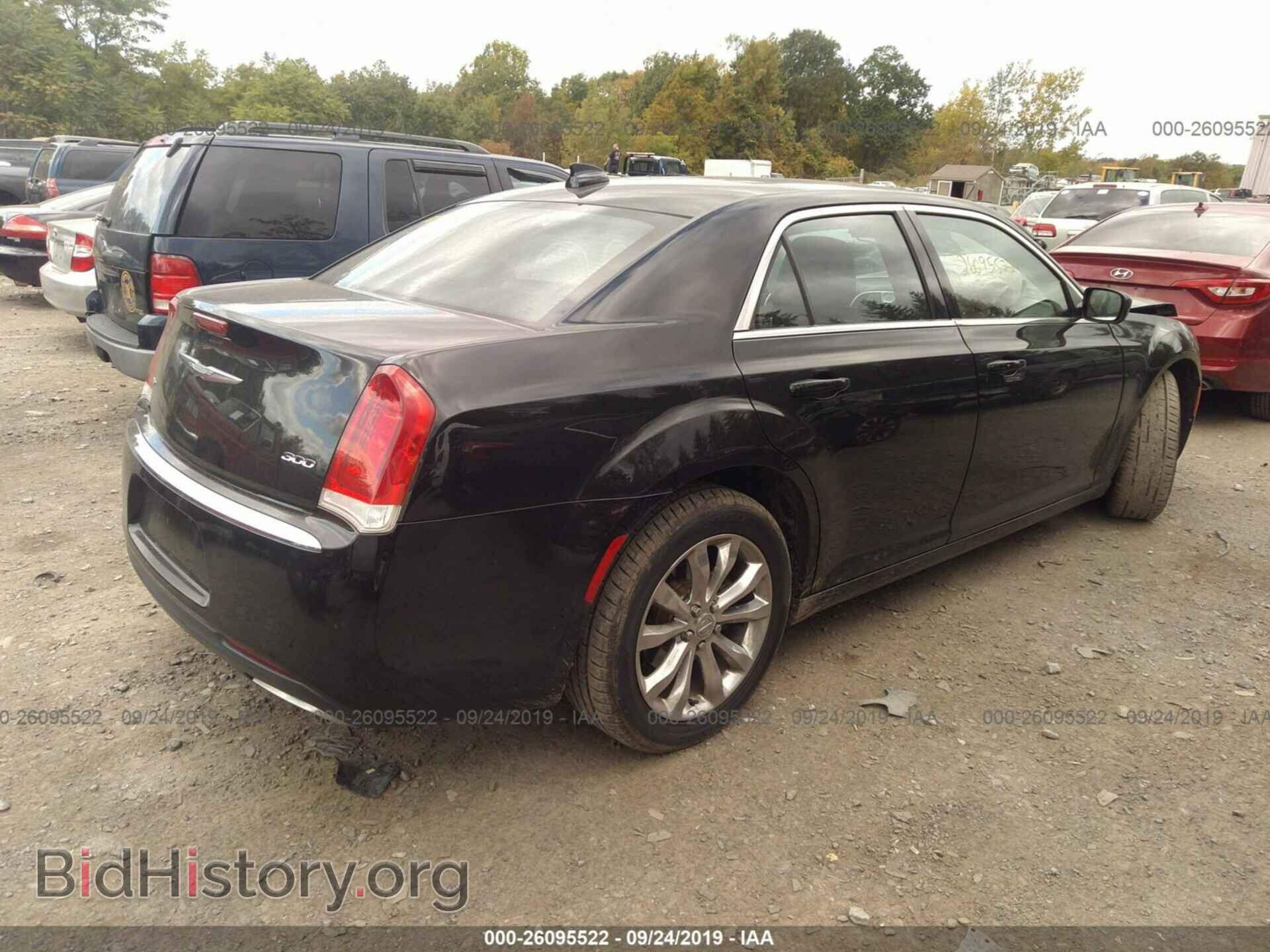2015 CHRYSLER 300 - VIN: 2C3CCARG7FH831594 - Фото 4