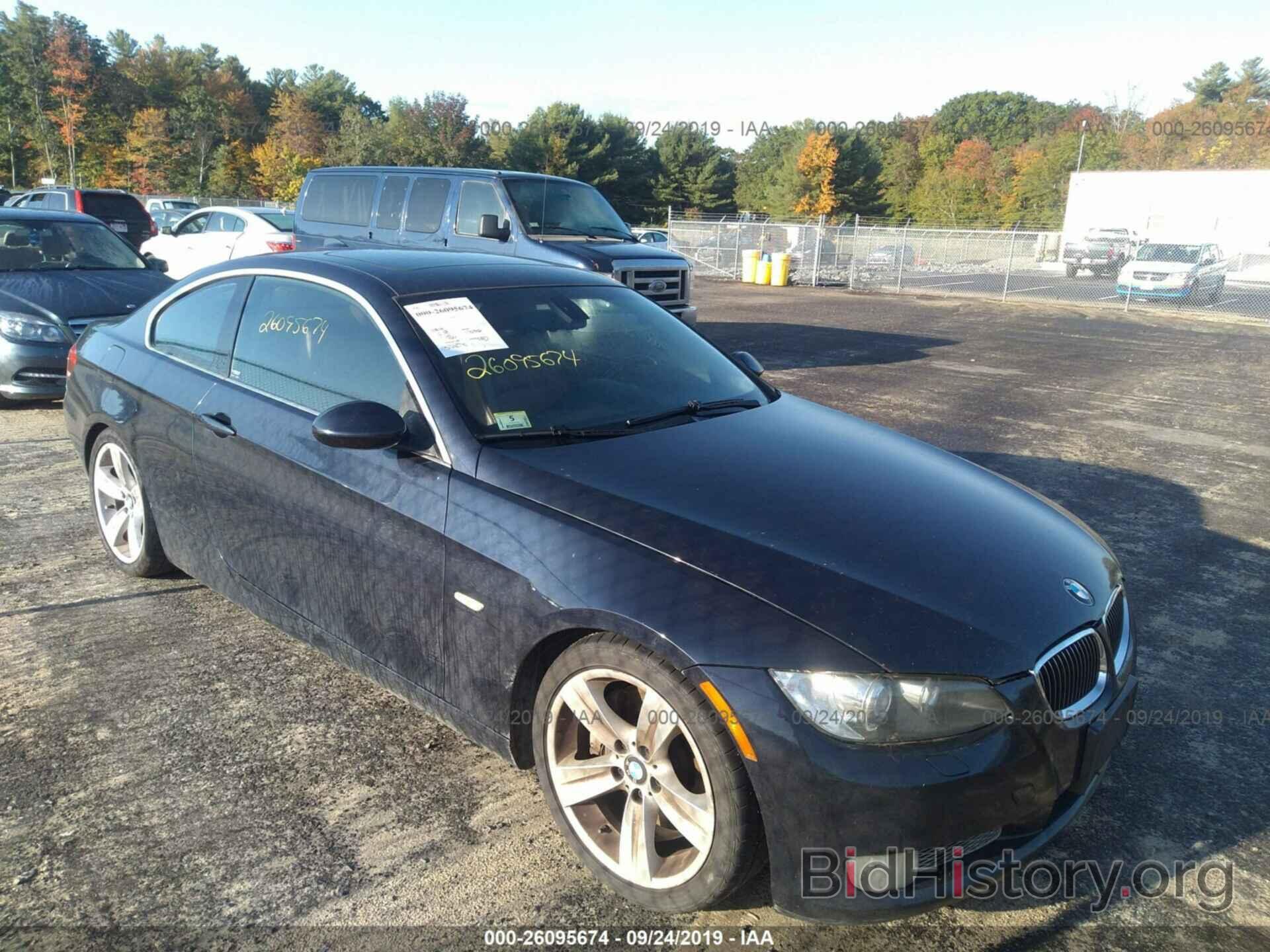 Photo WBAWB73507P024642 - BMW 335 2007