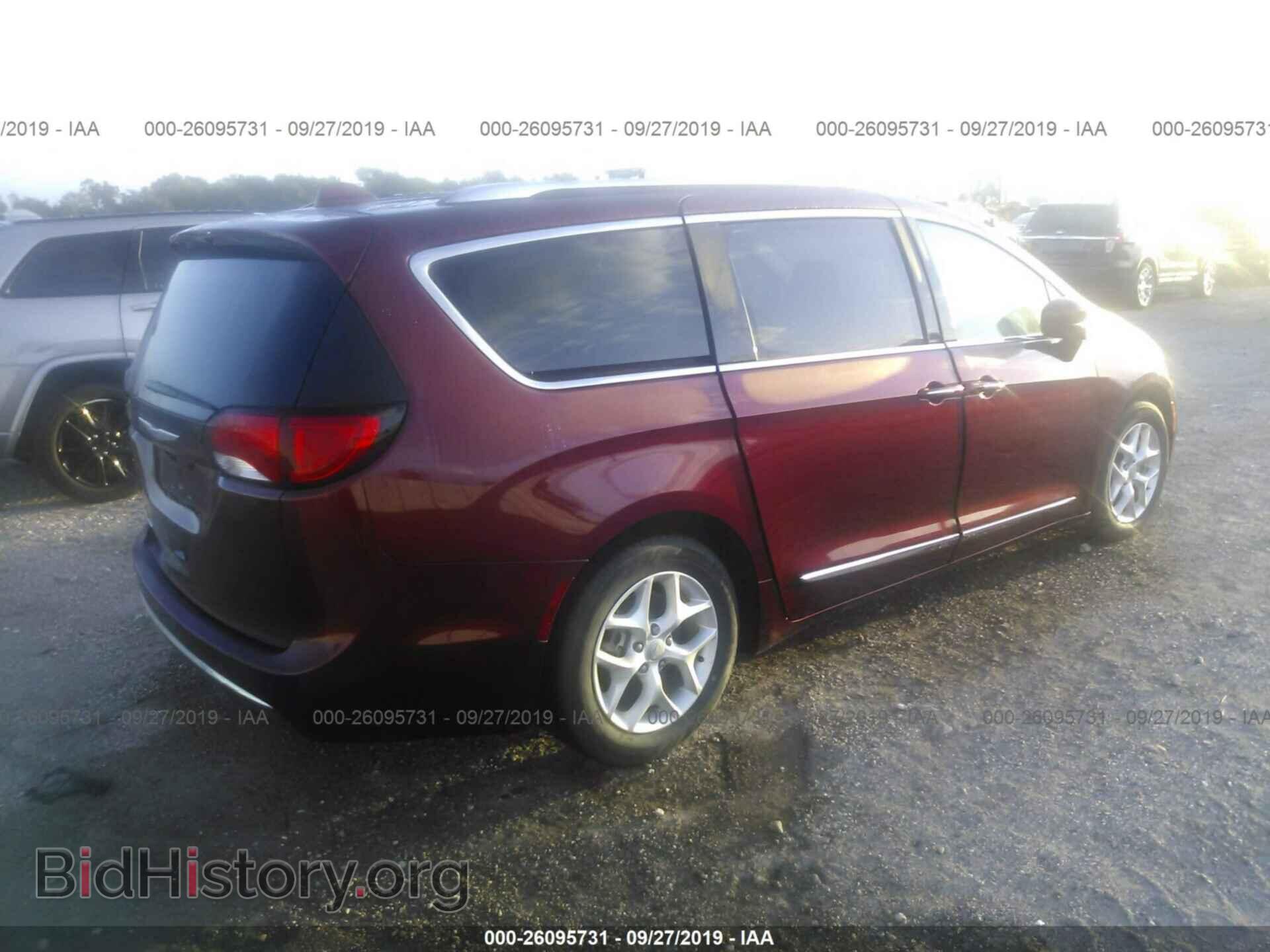 2018 CHRYSLER PACIFICA - VIN: 2C4RC1BG1JR111503 - Фото 4