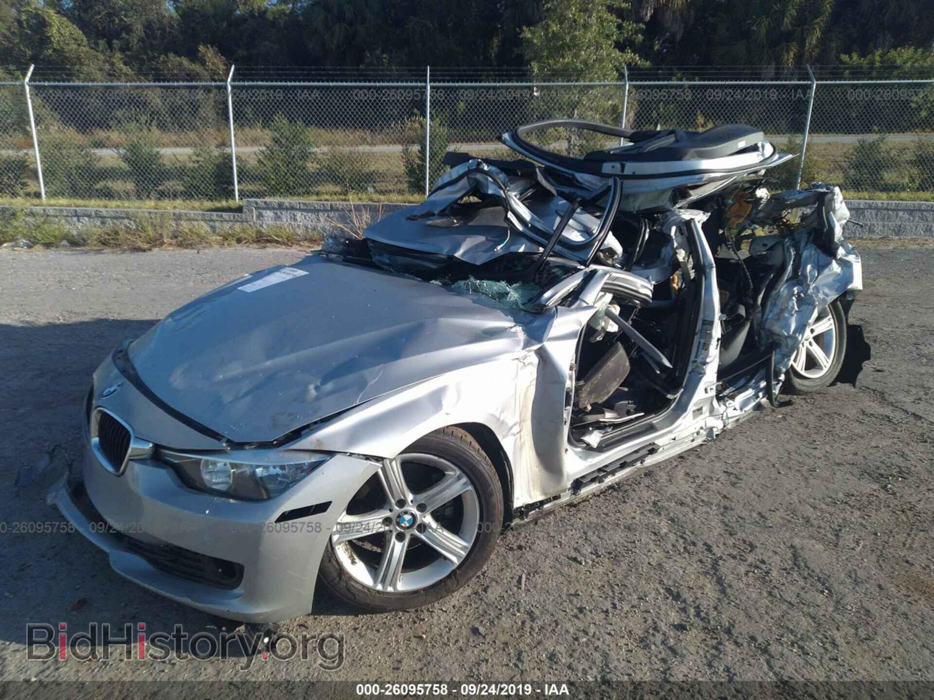2015 BMW 328 - VIN: WBA3A5C5XFF608710 - Фото 2