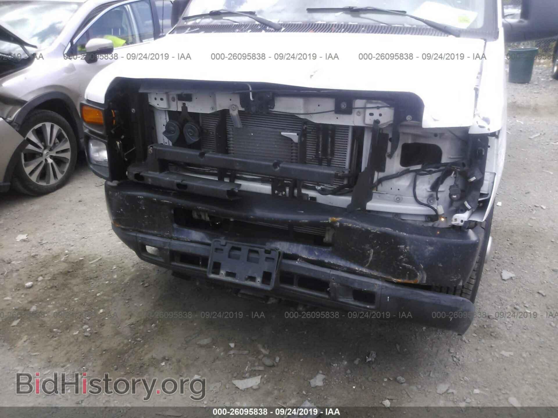 2011 FORD ECONOLINE - VIN: 1FBNE3BL2BDA16152 - Photo 6