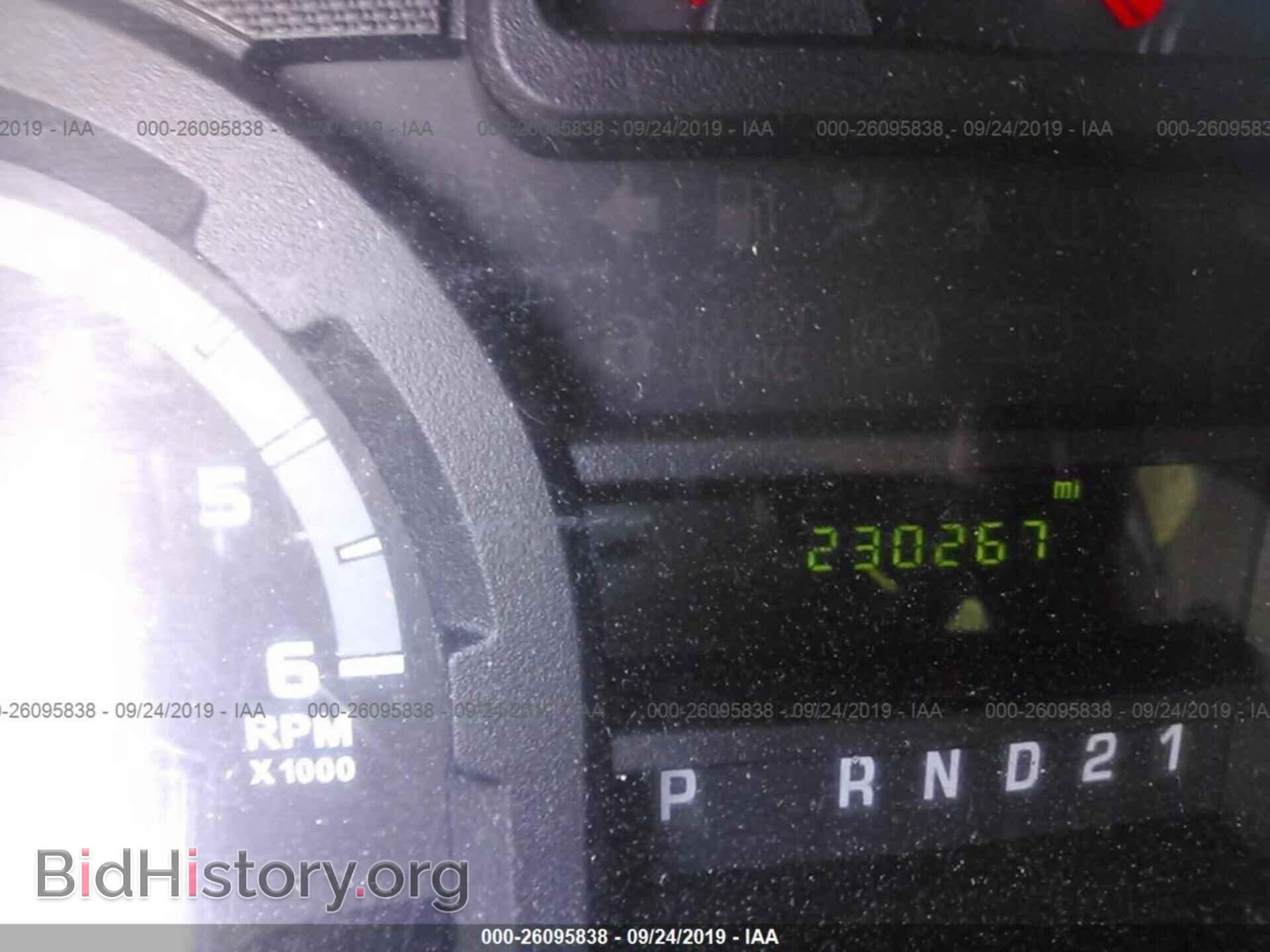 2011 FORD ECONOLINE - VIN: 1FBNE3BL2BDA16152 - Photo 7