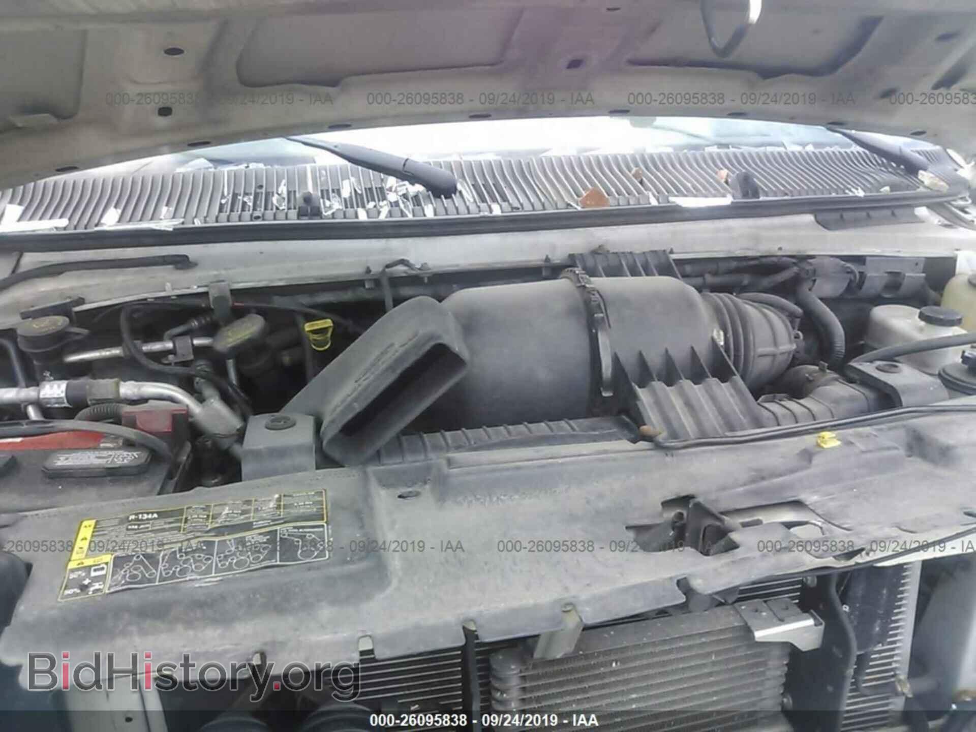 2011 FORD ECONOLINE - VIN: 1FBNE3BL2BDA16152 - Photo 10