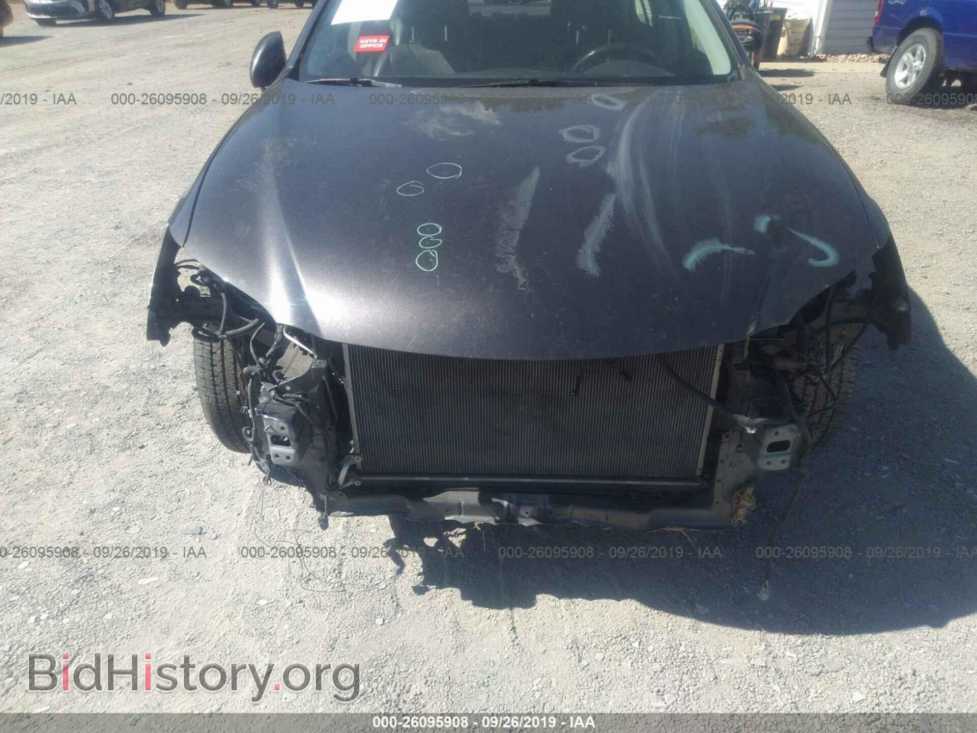 2011 LEXUS ES - VIN: JTHBK1EG2B2460880 - Photo 6