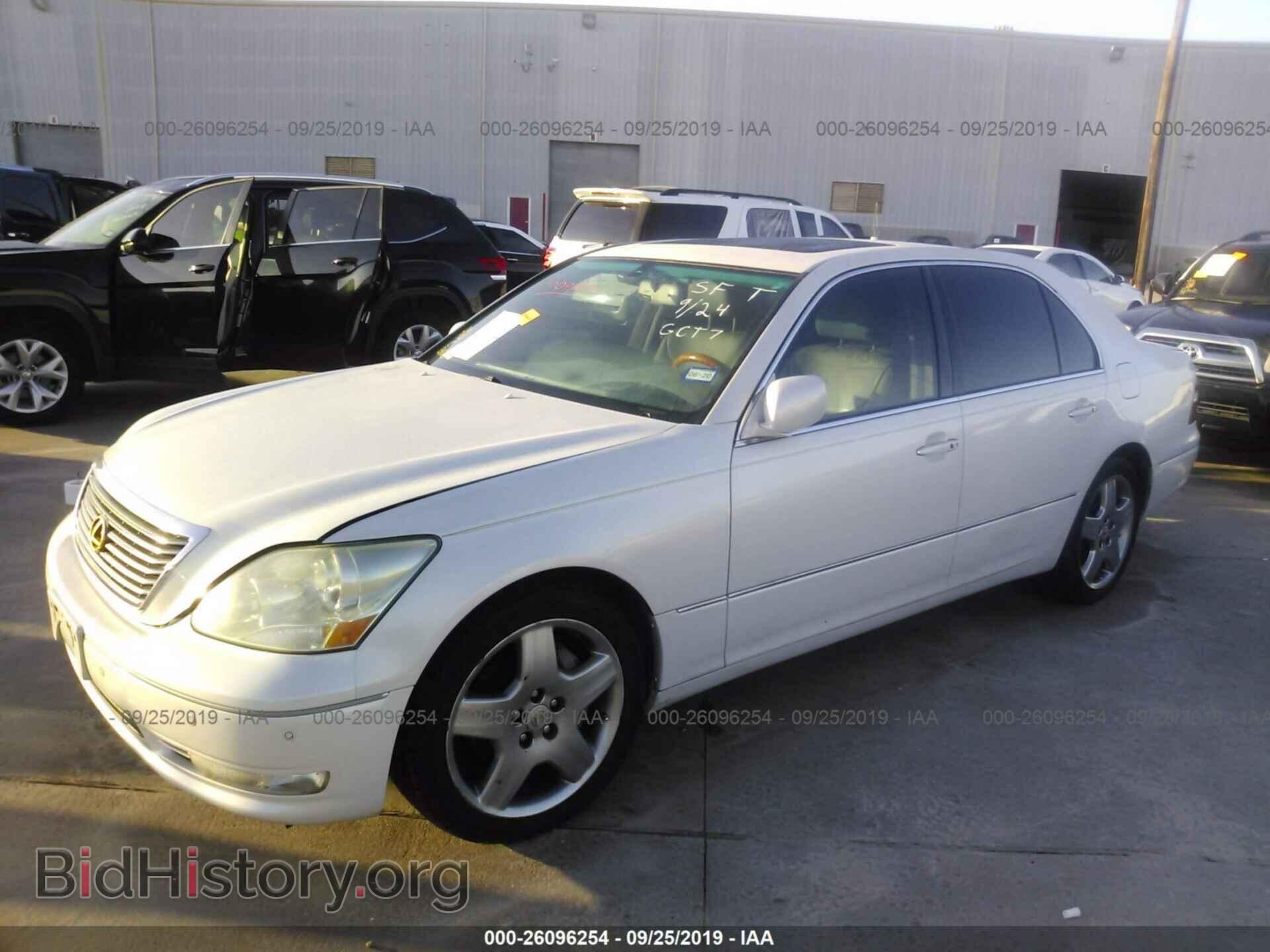 2004 LEXUS LS - VIN: JTHBN36FX40159846 - Фото 2