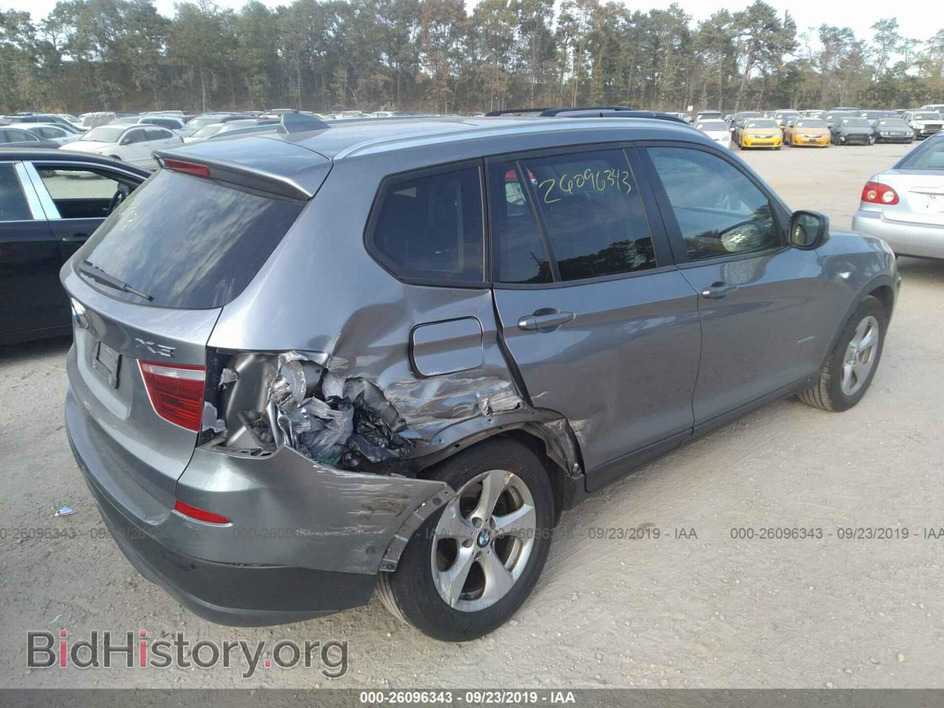 2011 BMW X3 - VIN: 5UXWX5C51BL710616 - Фото 4