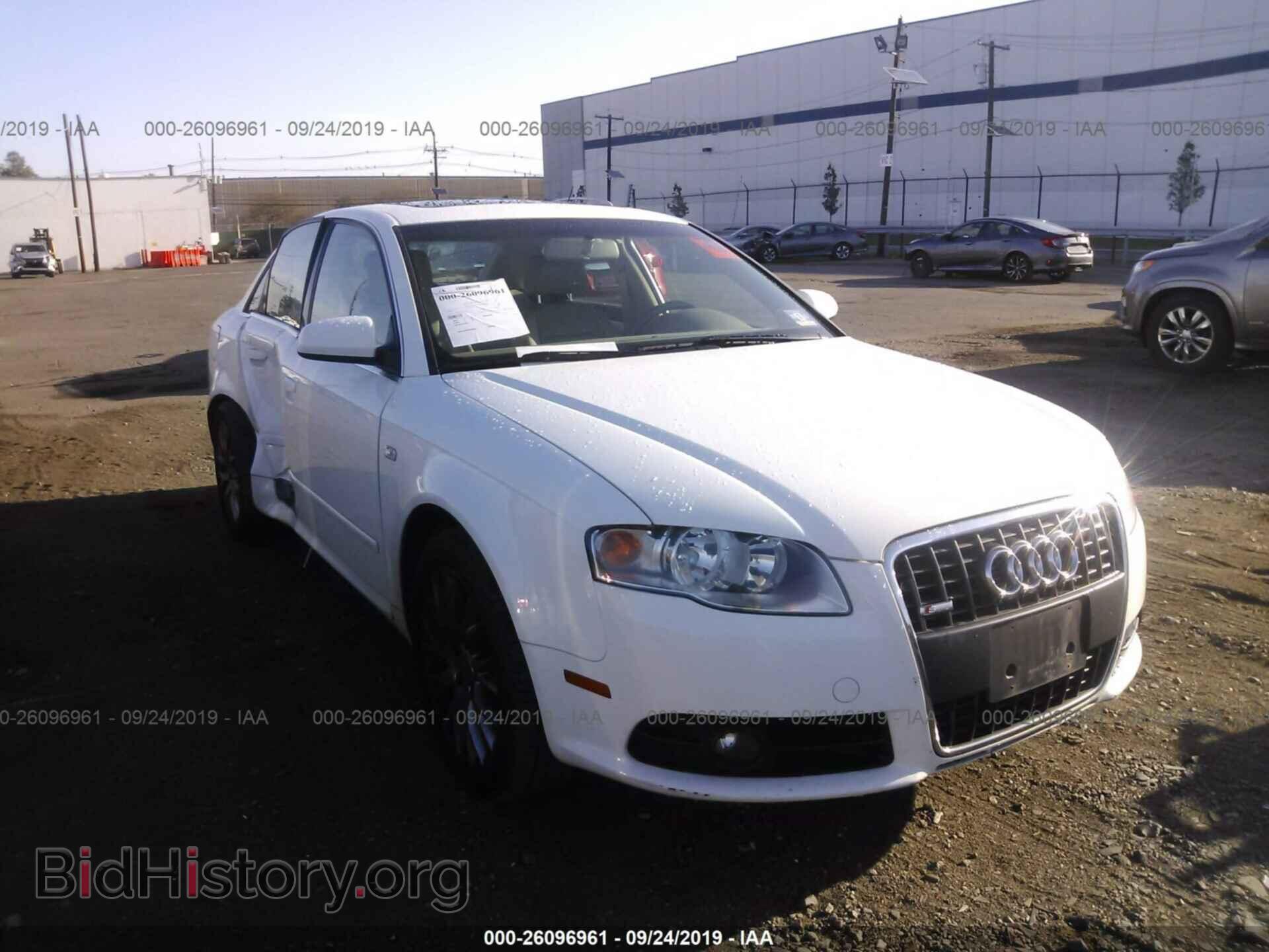 Фотография WAUDF78E78A137187 - AUDI A4 2008