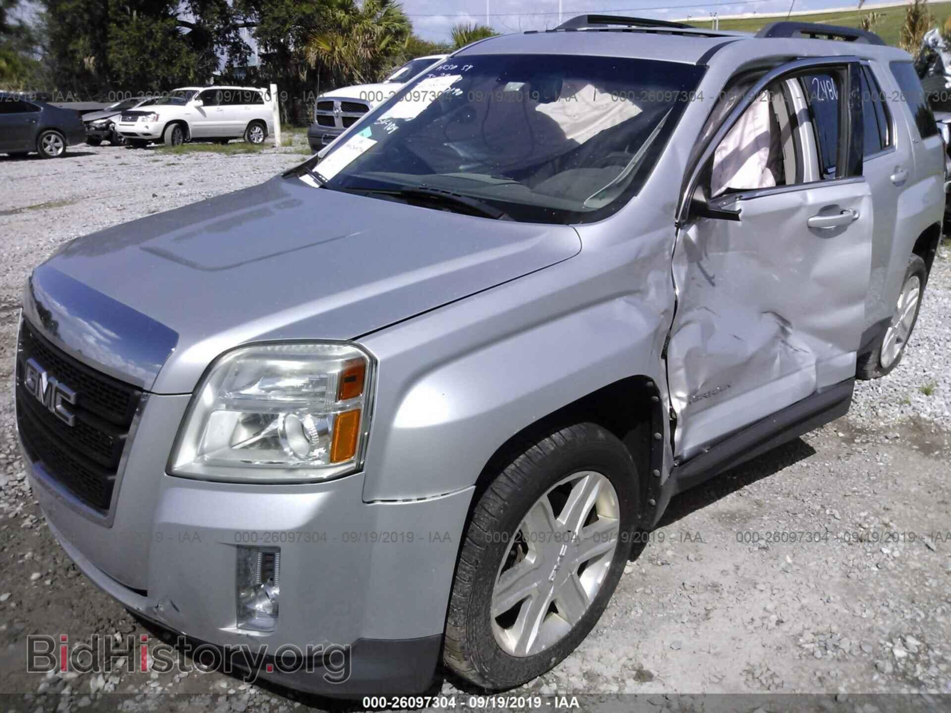 2011 GMC TERRAIN - VIN: 2CTALUEC6B6453981 - Photo 2