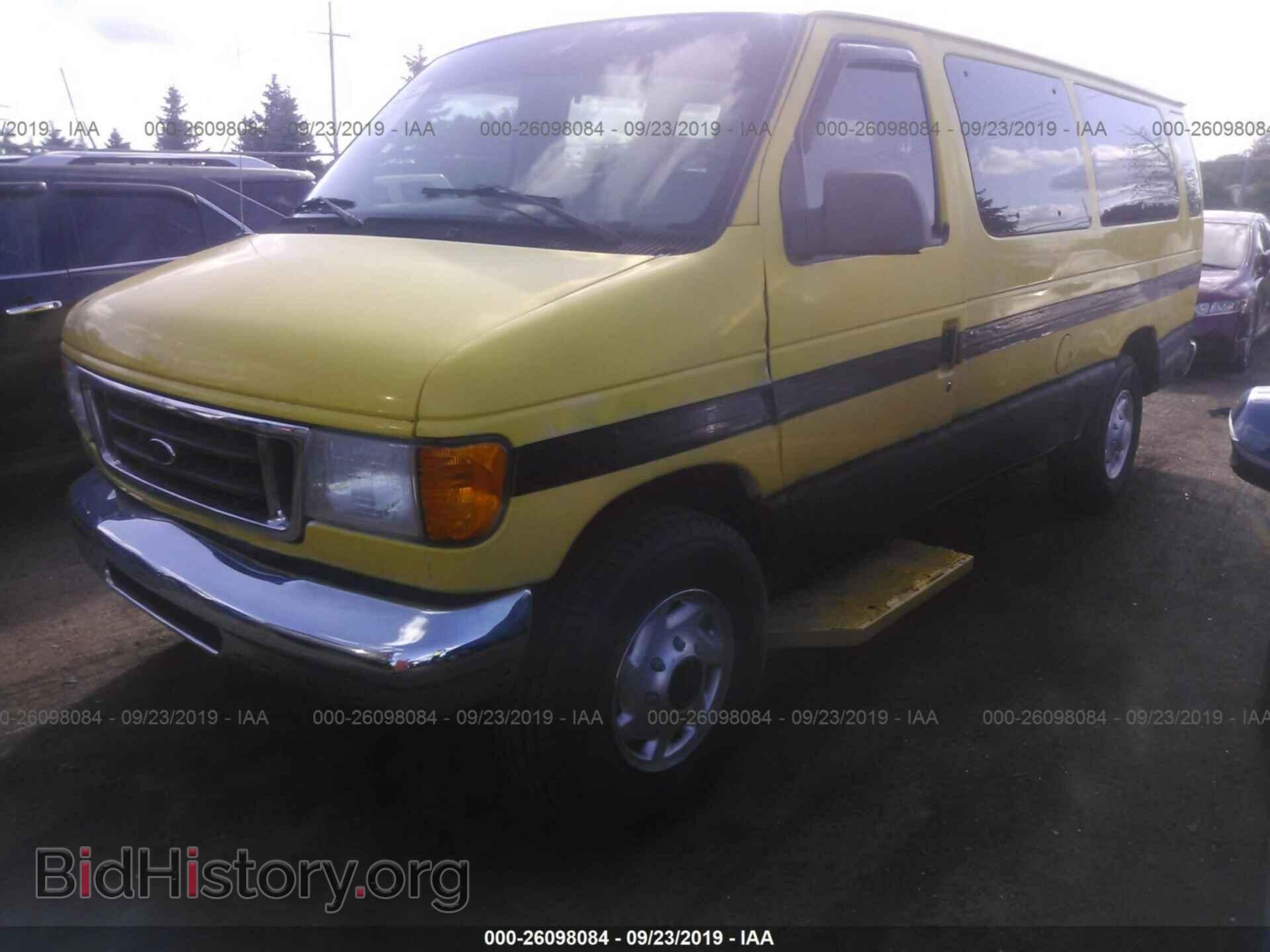 2004 FORD ECONOLINE - VIN: 1FBSS31LX4HA46878 - Фото 2