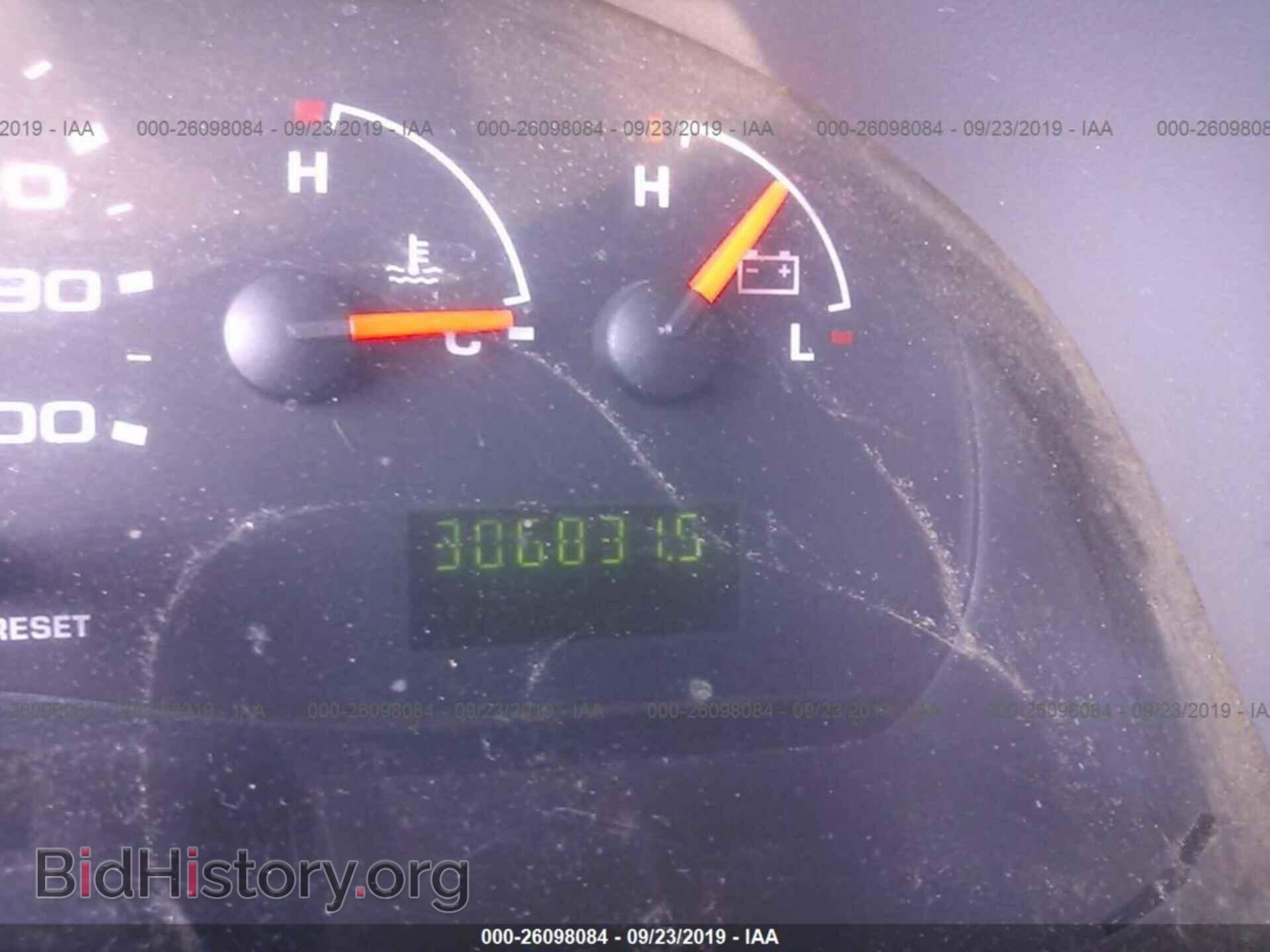 2004 FORD ECONOLINE - VIN: 1FBSS31LX4HA46878 - Фото 7