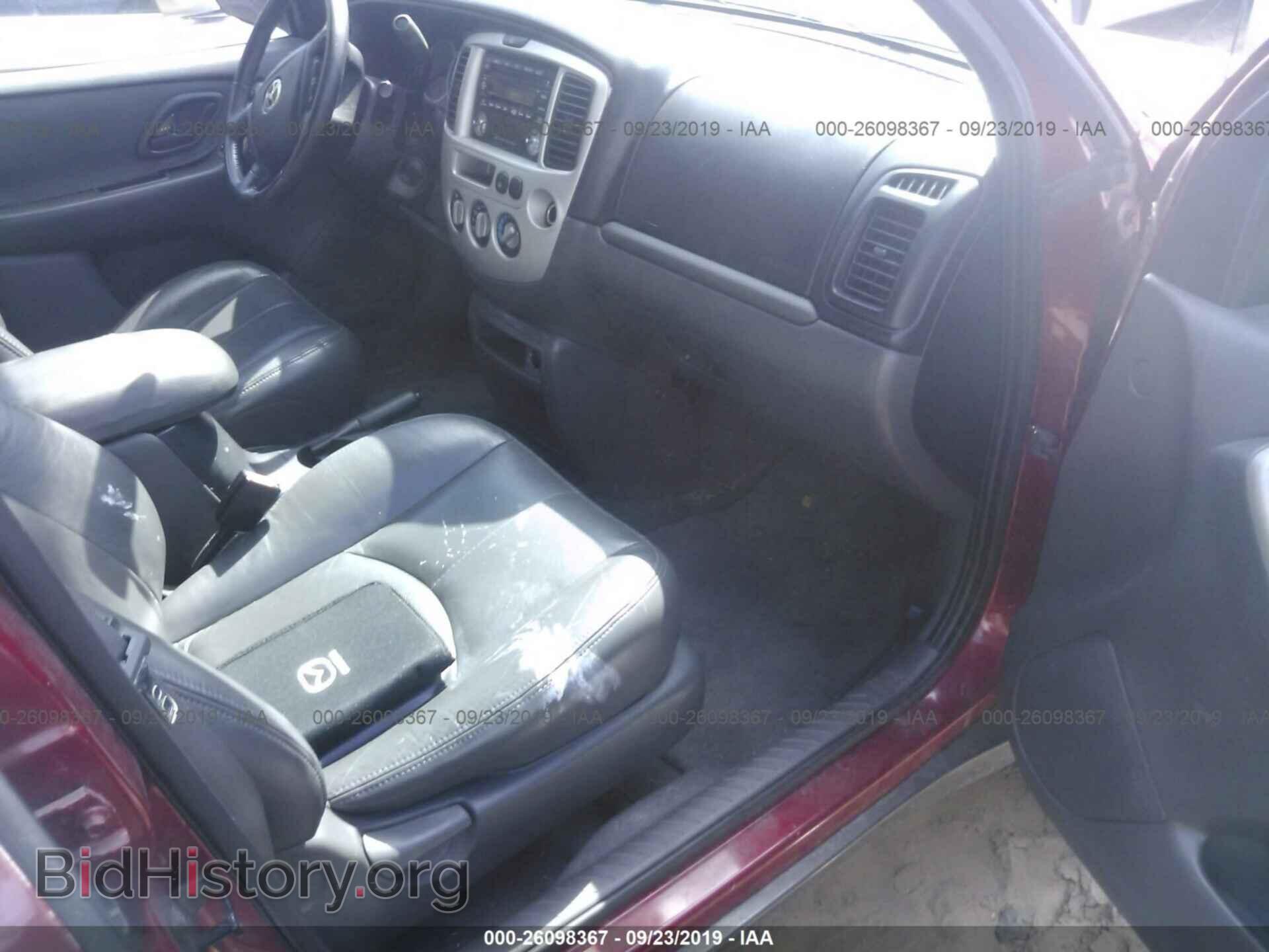 2004 MAZDA TRIBUTE - VIN: 4F2CZ06174KM03082 - Photo 5