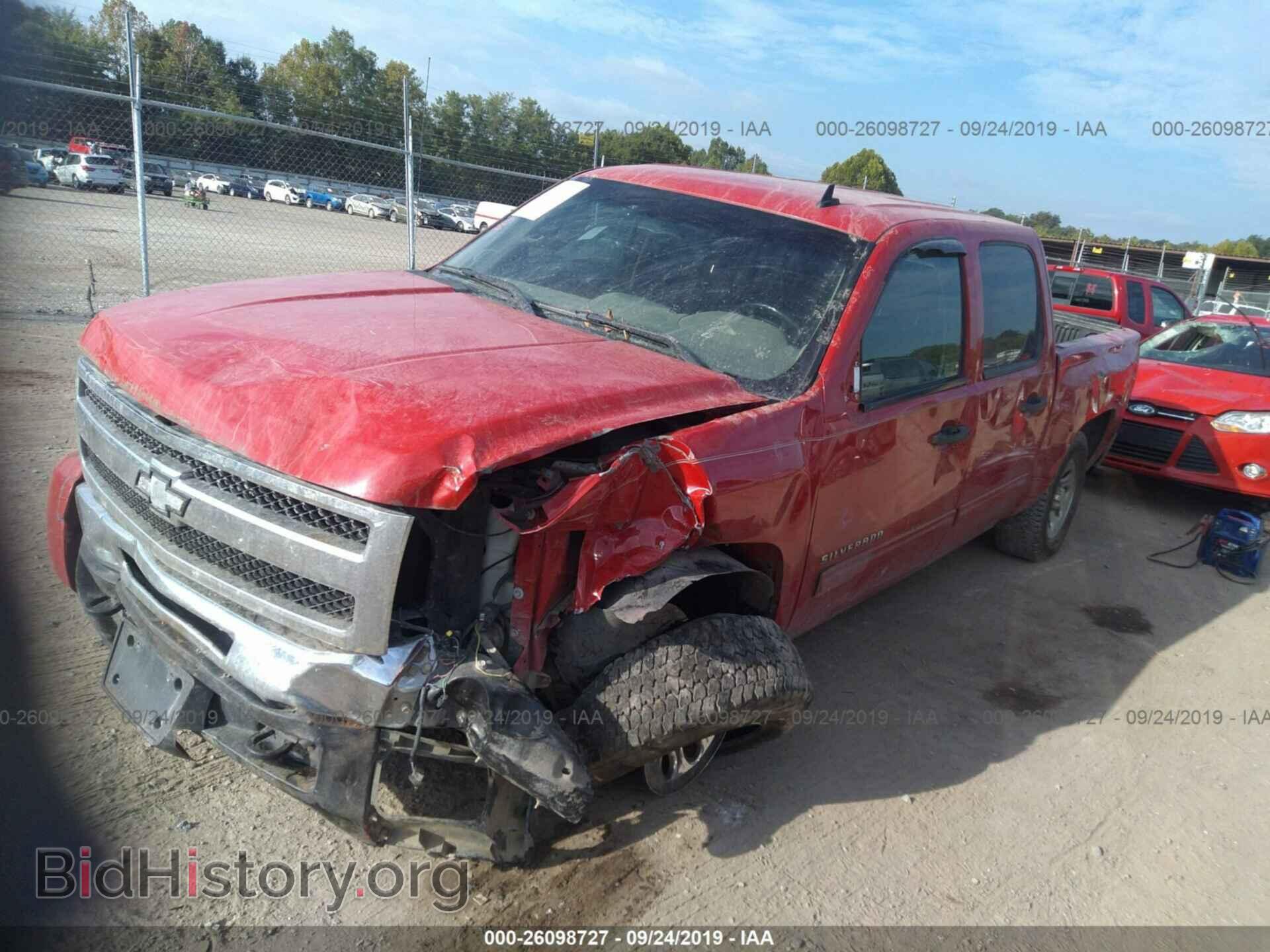 2011 CHEVROLET SILVERADO - VIN: 3GCPKREA7BG235542 - Фото 2