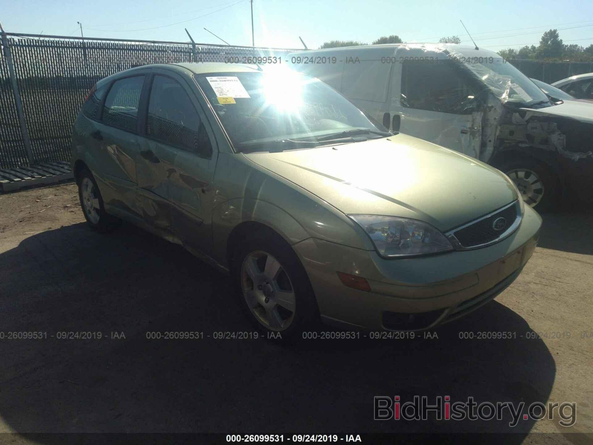 Photo 1FAHP37N47W345238 - FORD FOCUS 2007