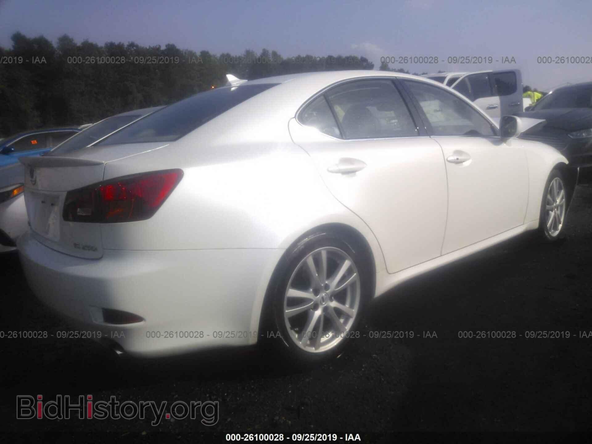 2007 LEXUS IS - VIN: JTHBK262572031765 - Photo 4