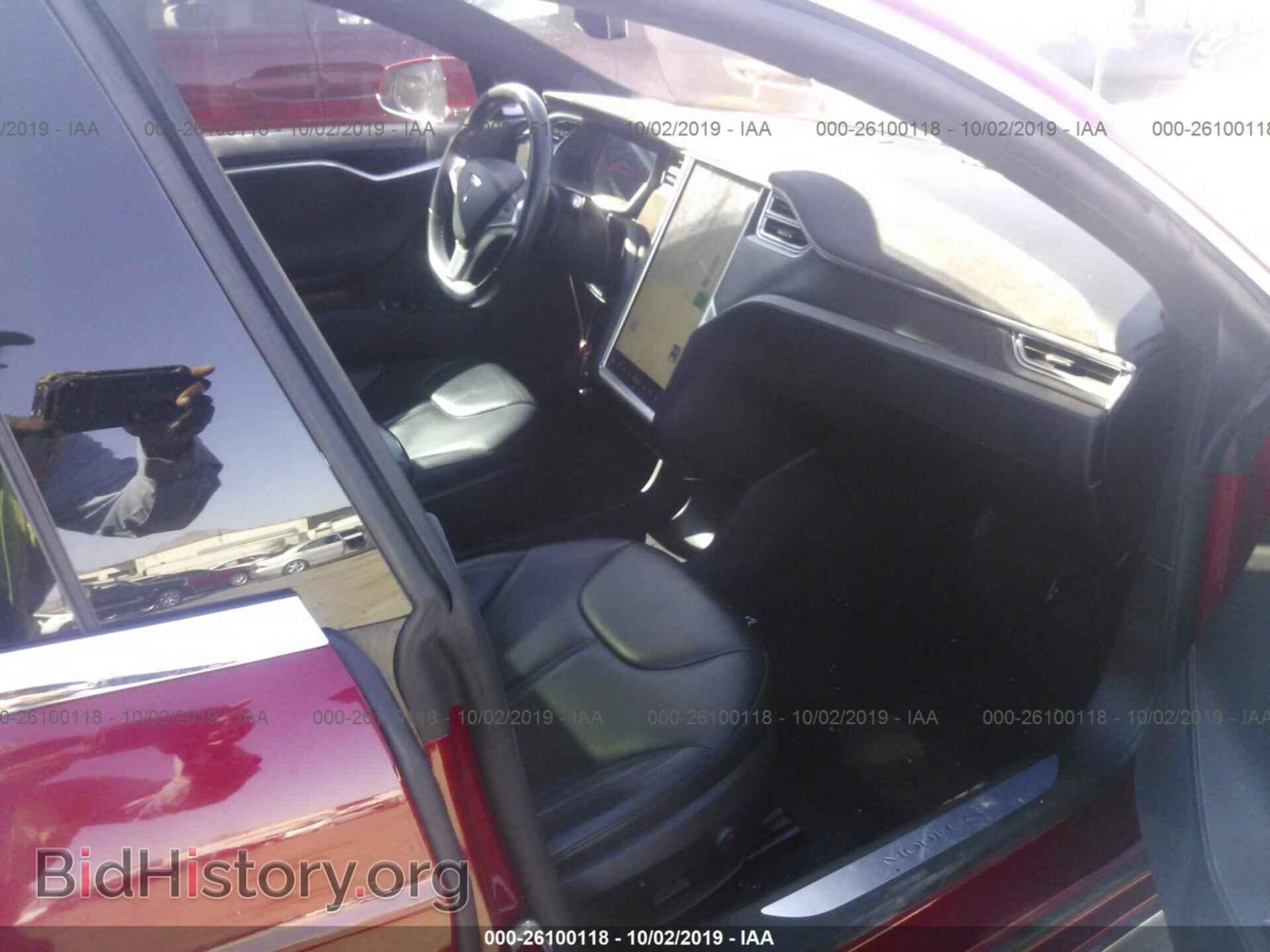 2014 TESLA MODEL S - VIN: 5YJSA1H1XEFP62379 - Photo 5
