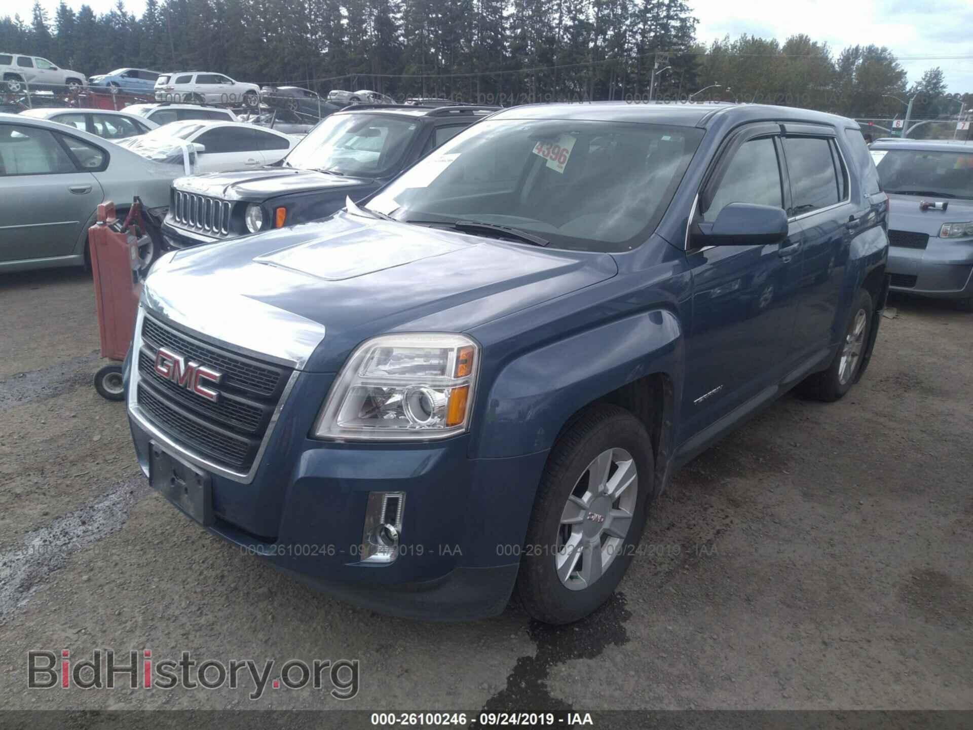 2011 GMC TERRAIN - VIN: 2CTFLREC5B6221746 - Photo 2