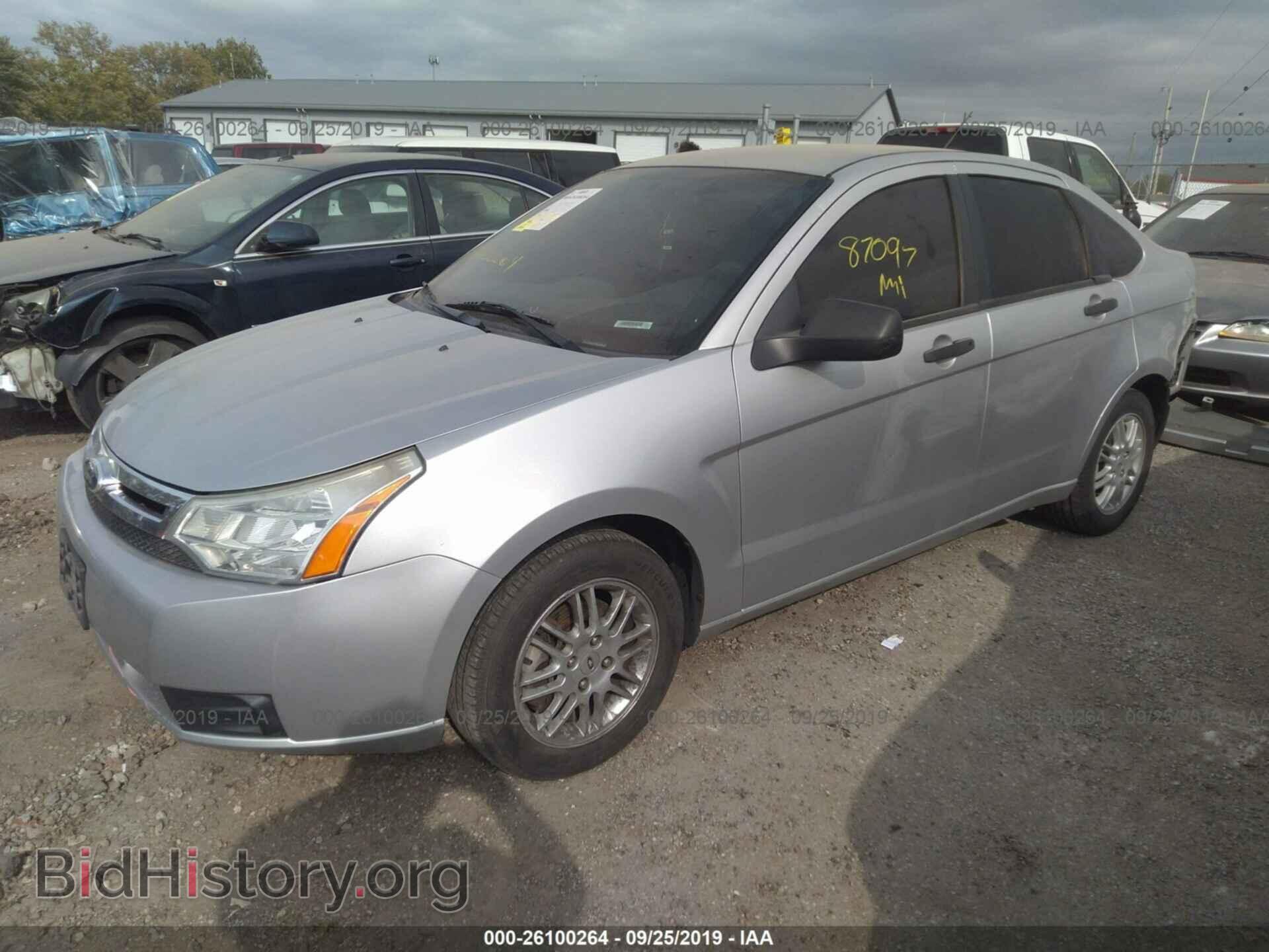 2011 FORD FOCUS - VIN: 1FAHP3FN7BW168436 - Фото 2