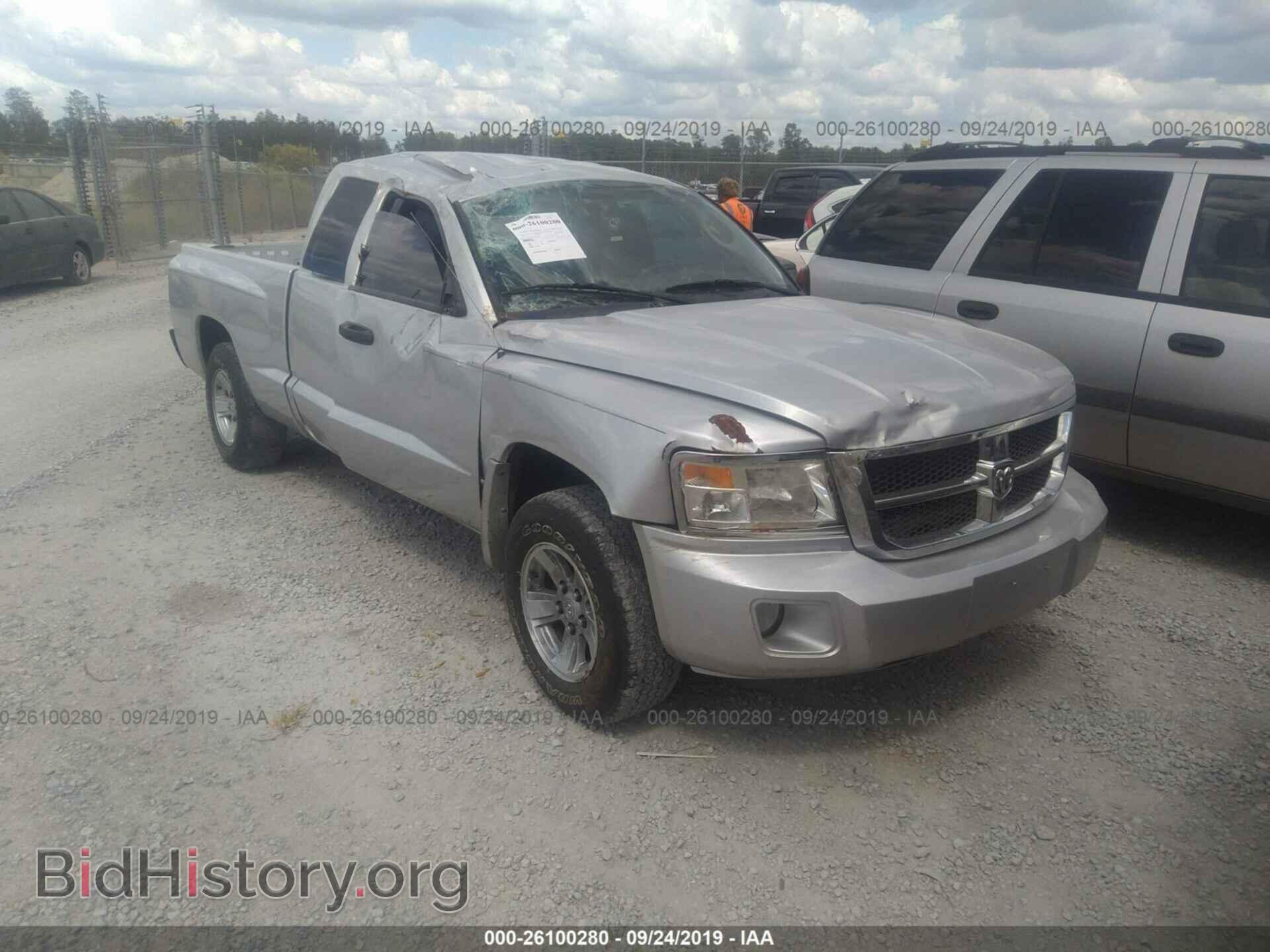 Photo 1D7RE2BK0BS691689 - DODGE DAKOTA 2011