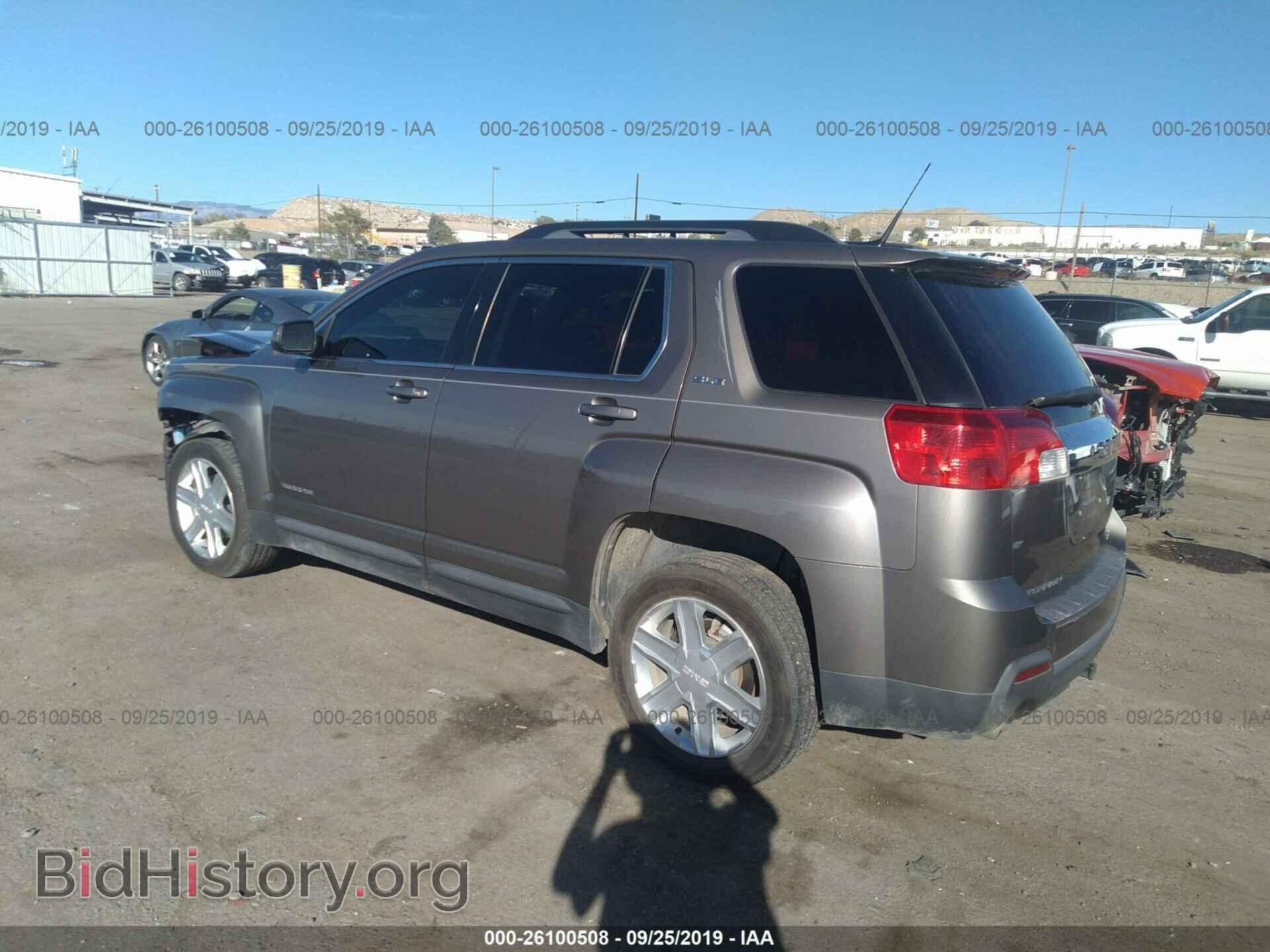 2011 GMC TERRAIN - VIN: 2CTFLTE53B6447900 - Фото 3
