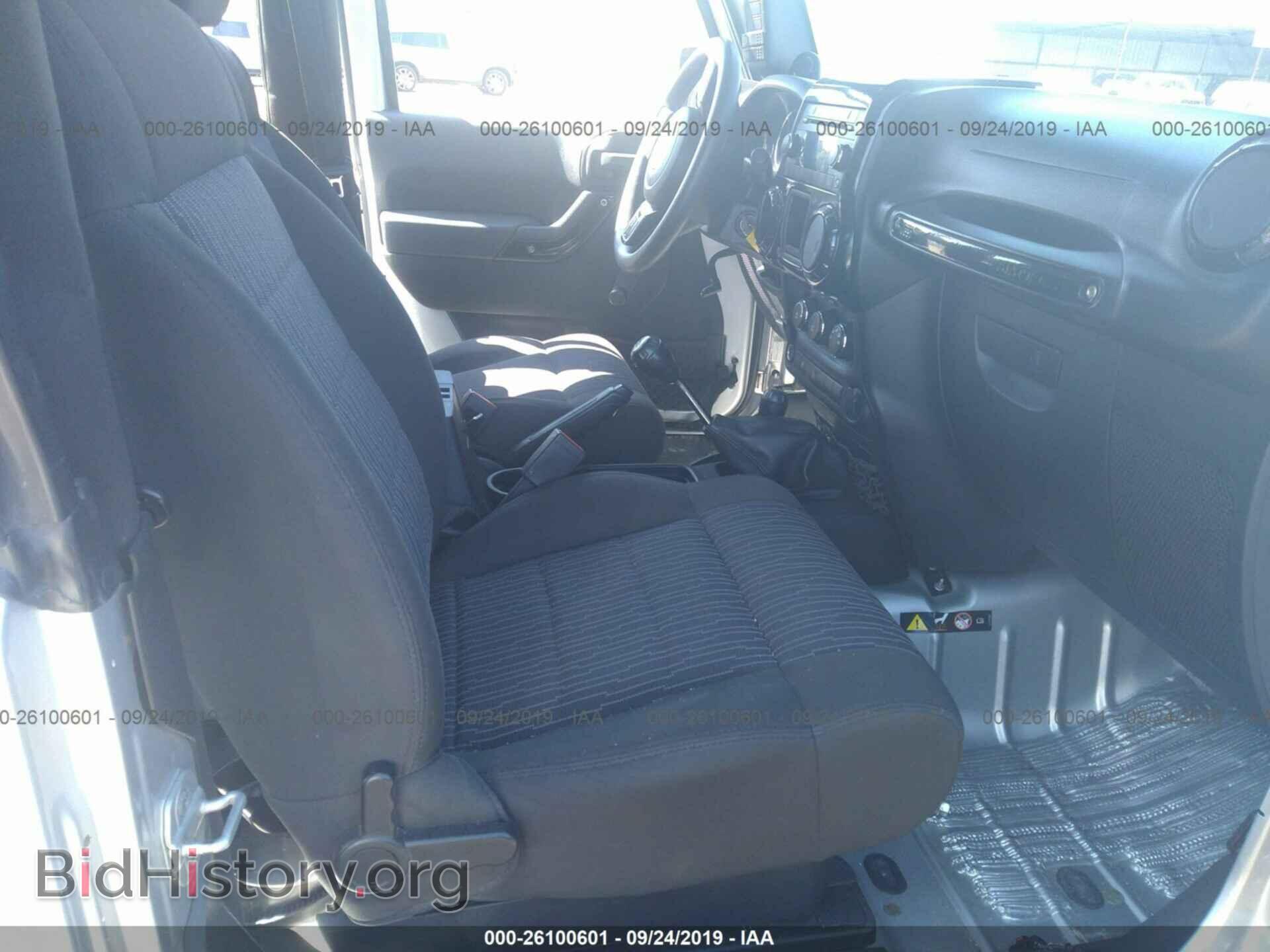 2011 JEEP WRANGLER - VIN: 1J4AA2D18BL500726 - Фото 5