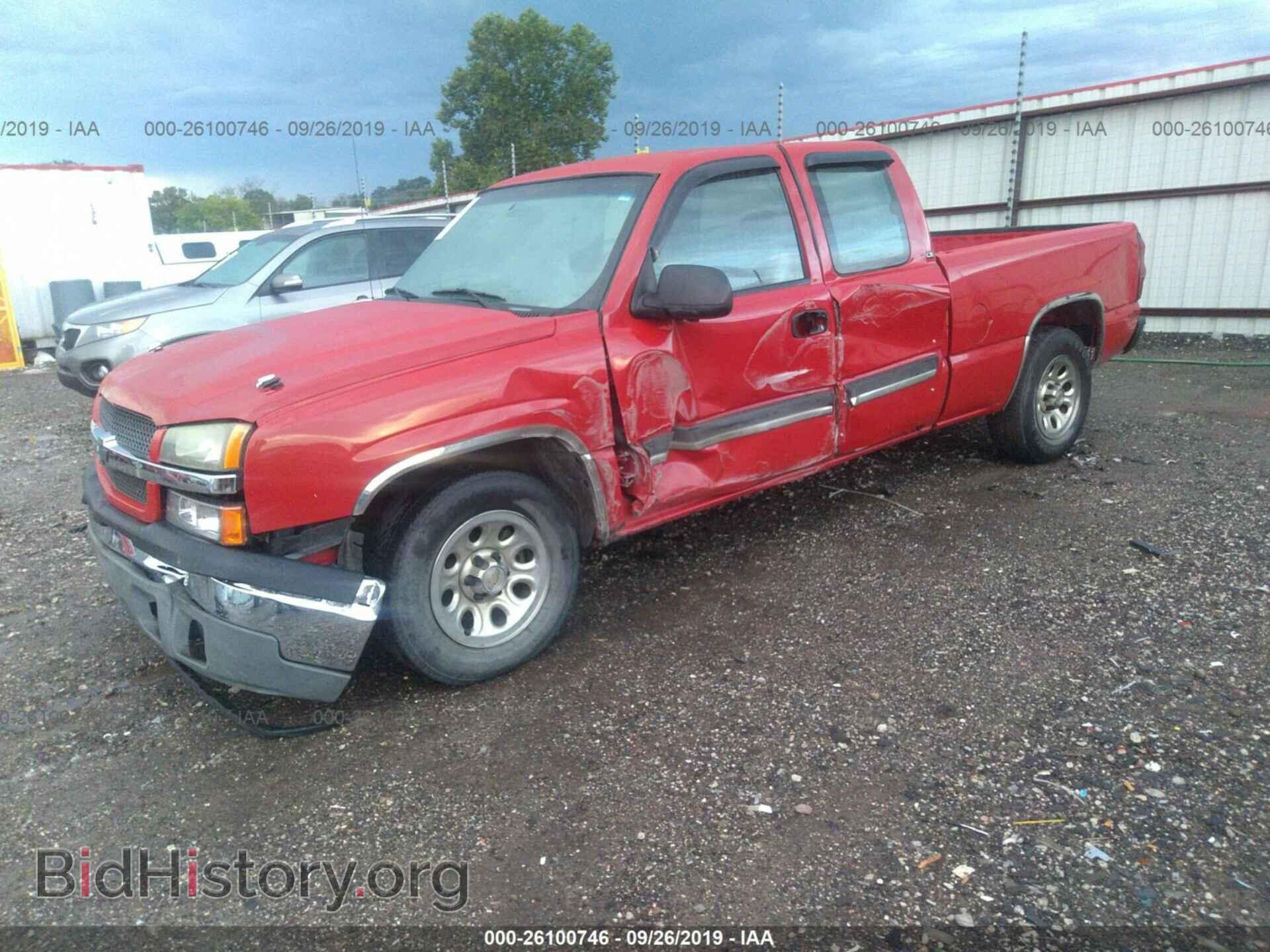 2005 CHEVROLET SILVERADO - VIN: 2GCEC19V951201747 - Фото 2