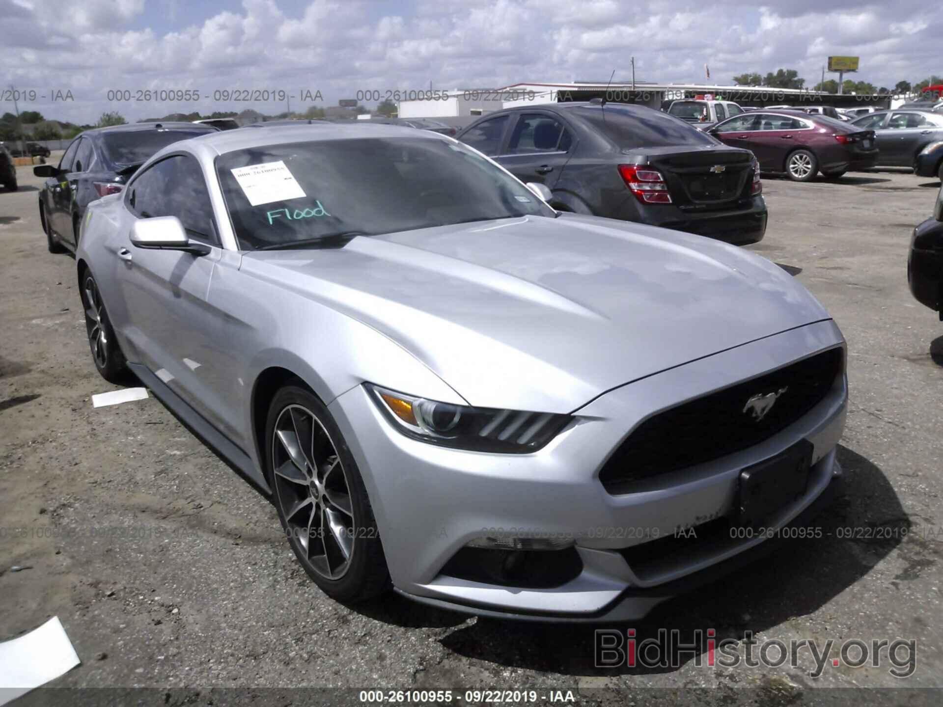 Photo 1FA6P8TH6G5267040 - FORD MUSTANG 2016