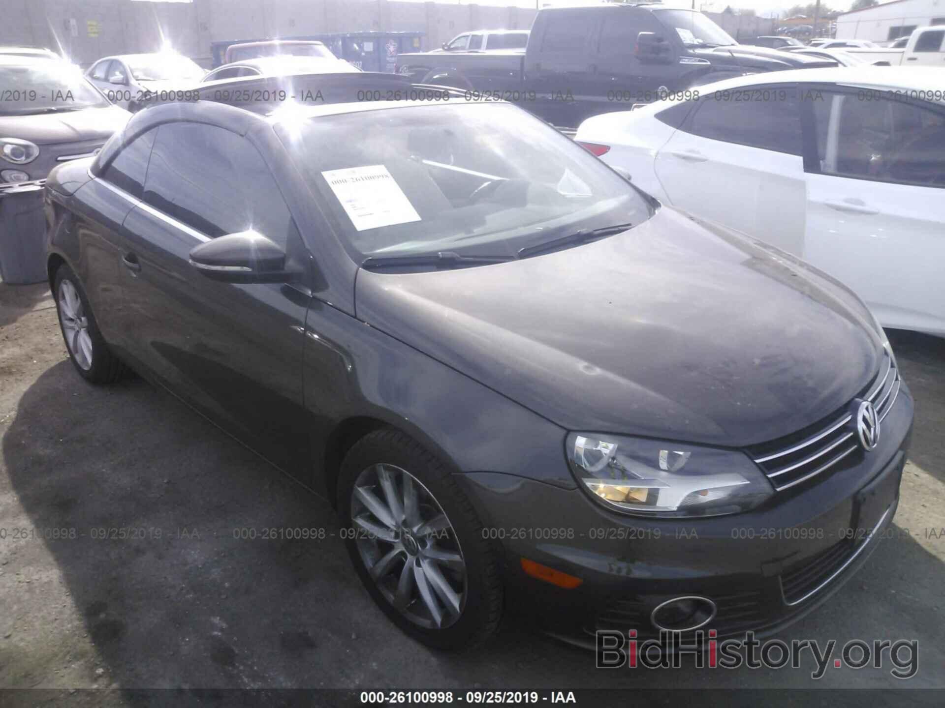 Фотография WVWBW7AH6CV000399 - VOLKSWAGEN EOS 2012