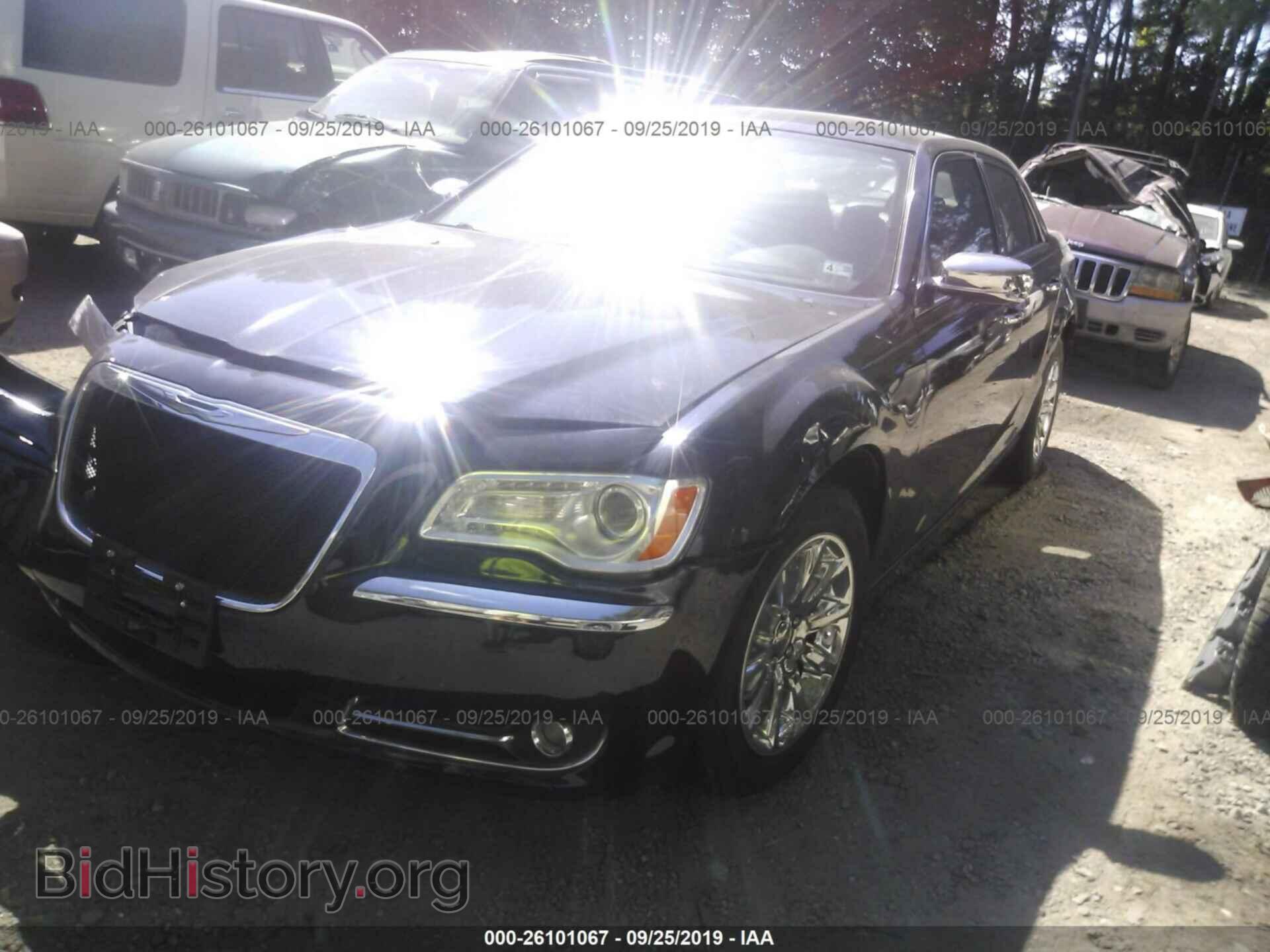 2012 CHRYSLER 300C - VIN: 2C3CCAET0CH263607 - Фото 2
