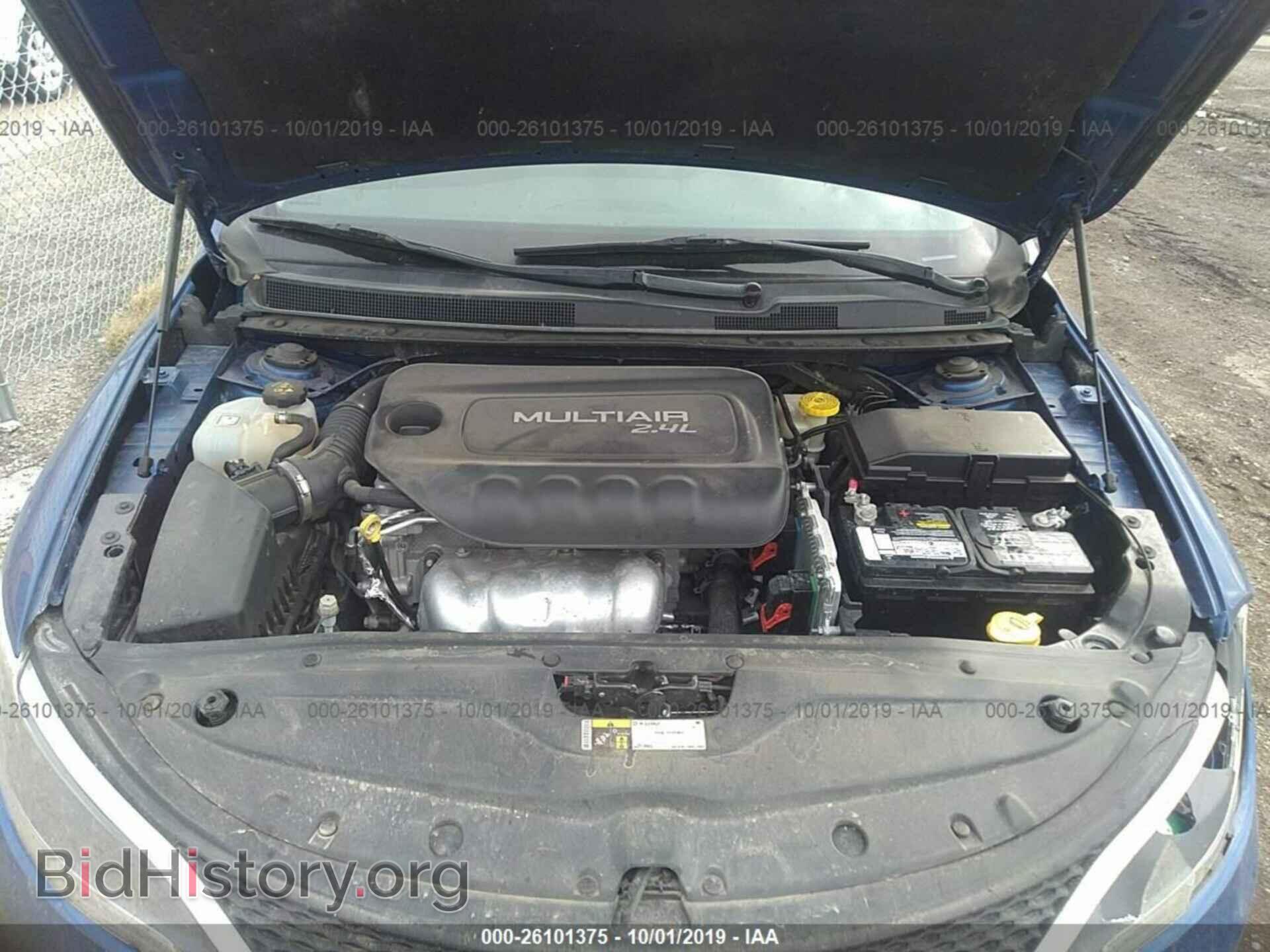 2015 CHRYSLER 200 - VIN: 1C3CCCAB2FN532484 - Photo 10