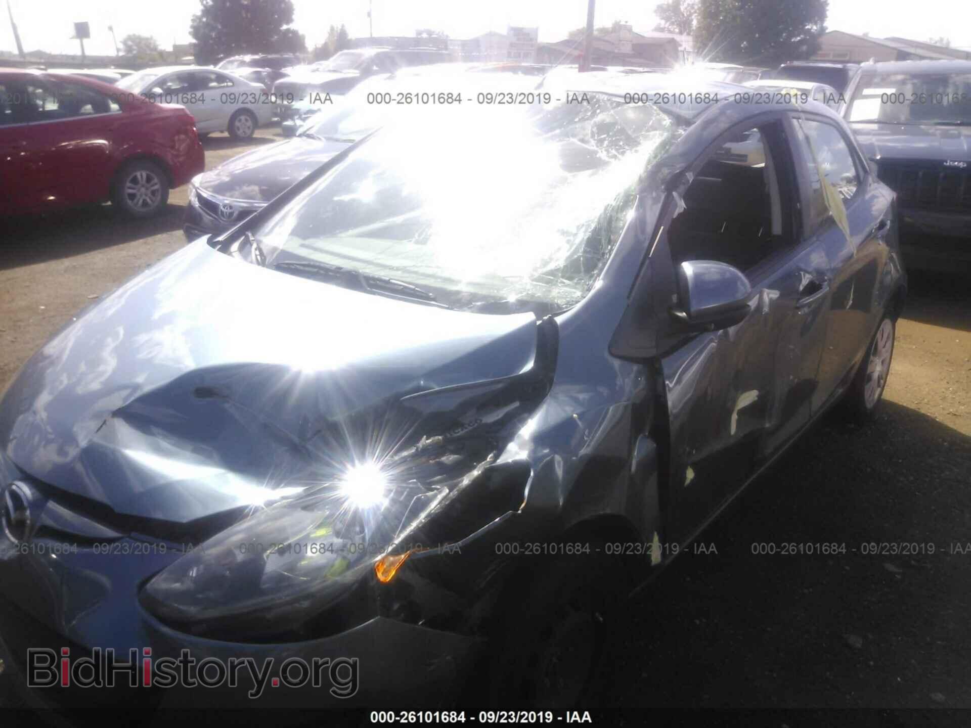 2014 MAZDA MAZDA2 - VIN: JM1DE1KZ2E0185096 - Фото 2